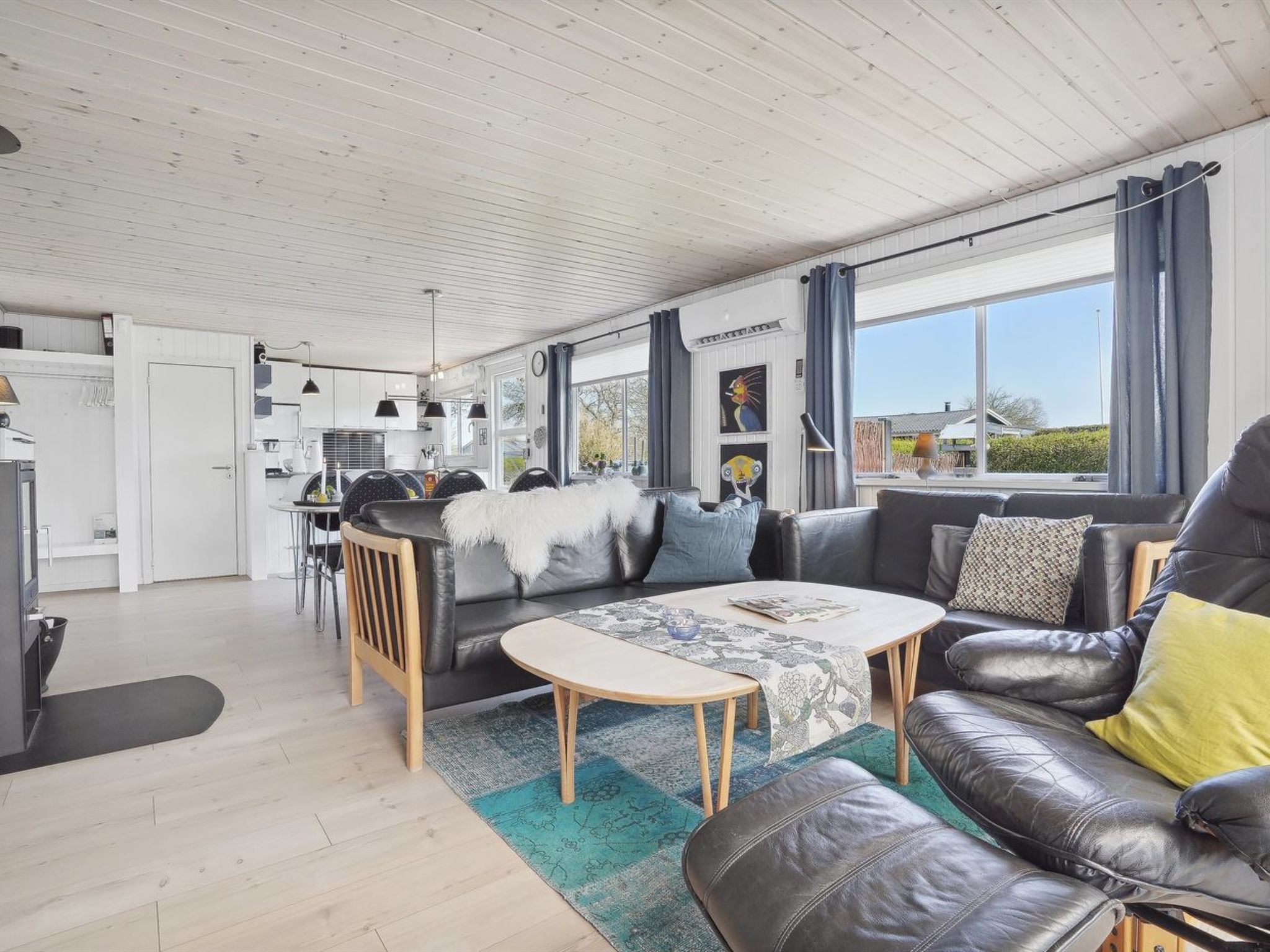 "Anisa" - 400m from the sea