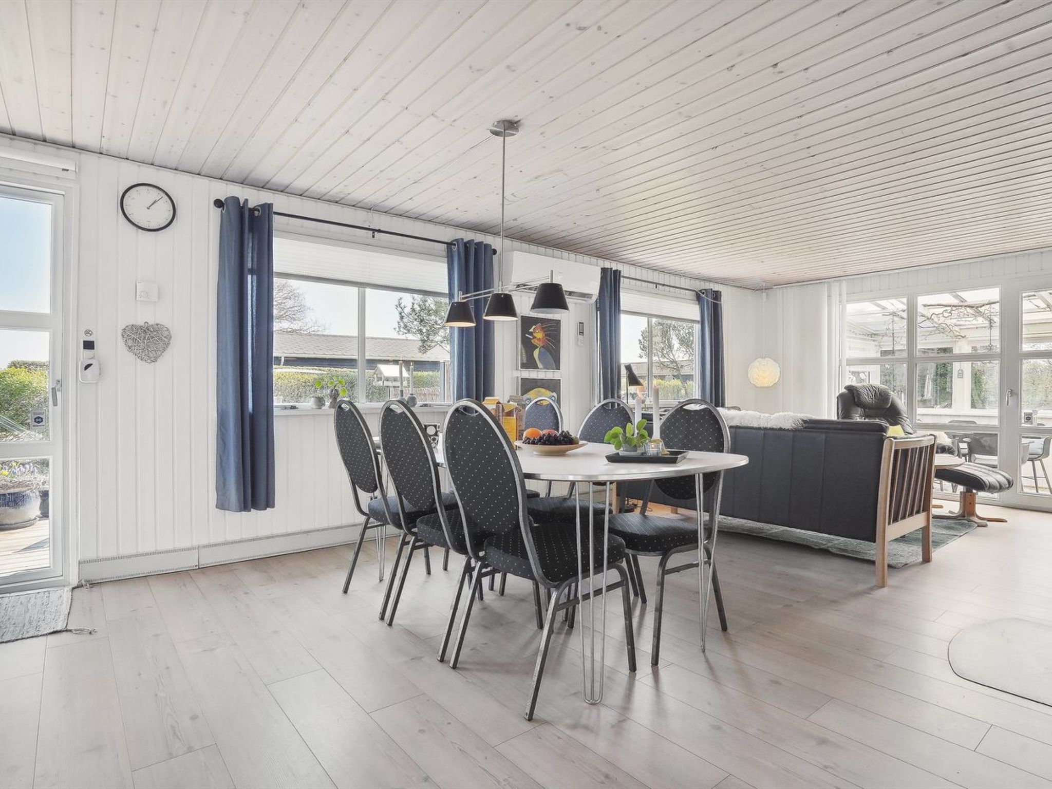 "Anisa" - 400m from the sea - Binnen