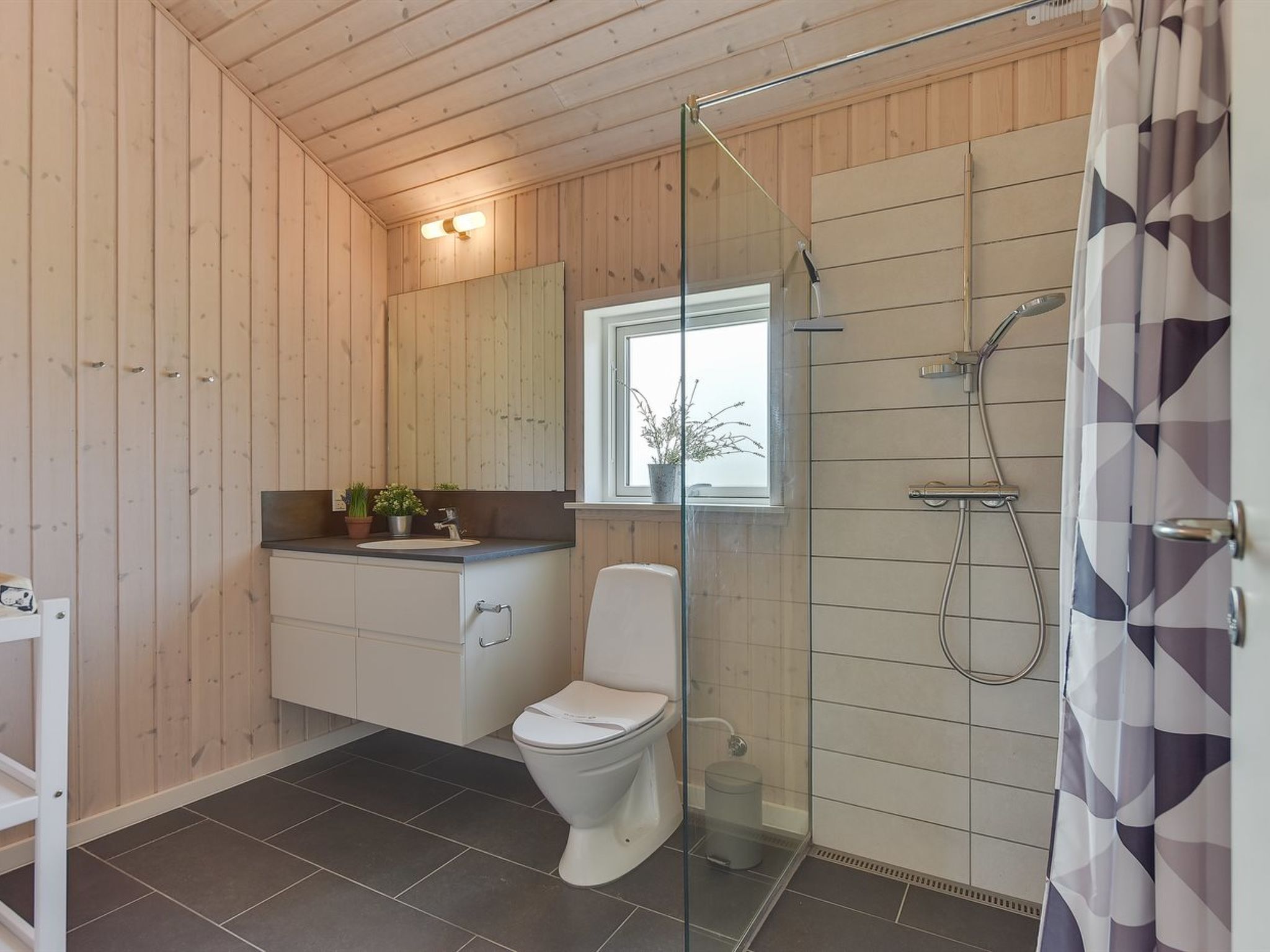 "Iorund" - 550m from the sea - Drinnen