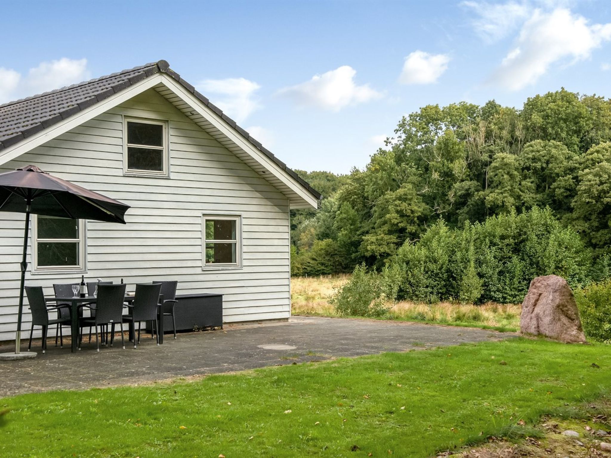 "Bjerund" - 250m from the sea - Buiten