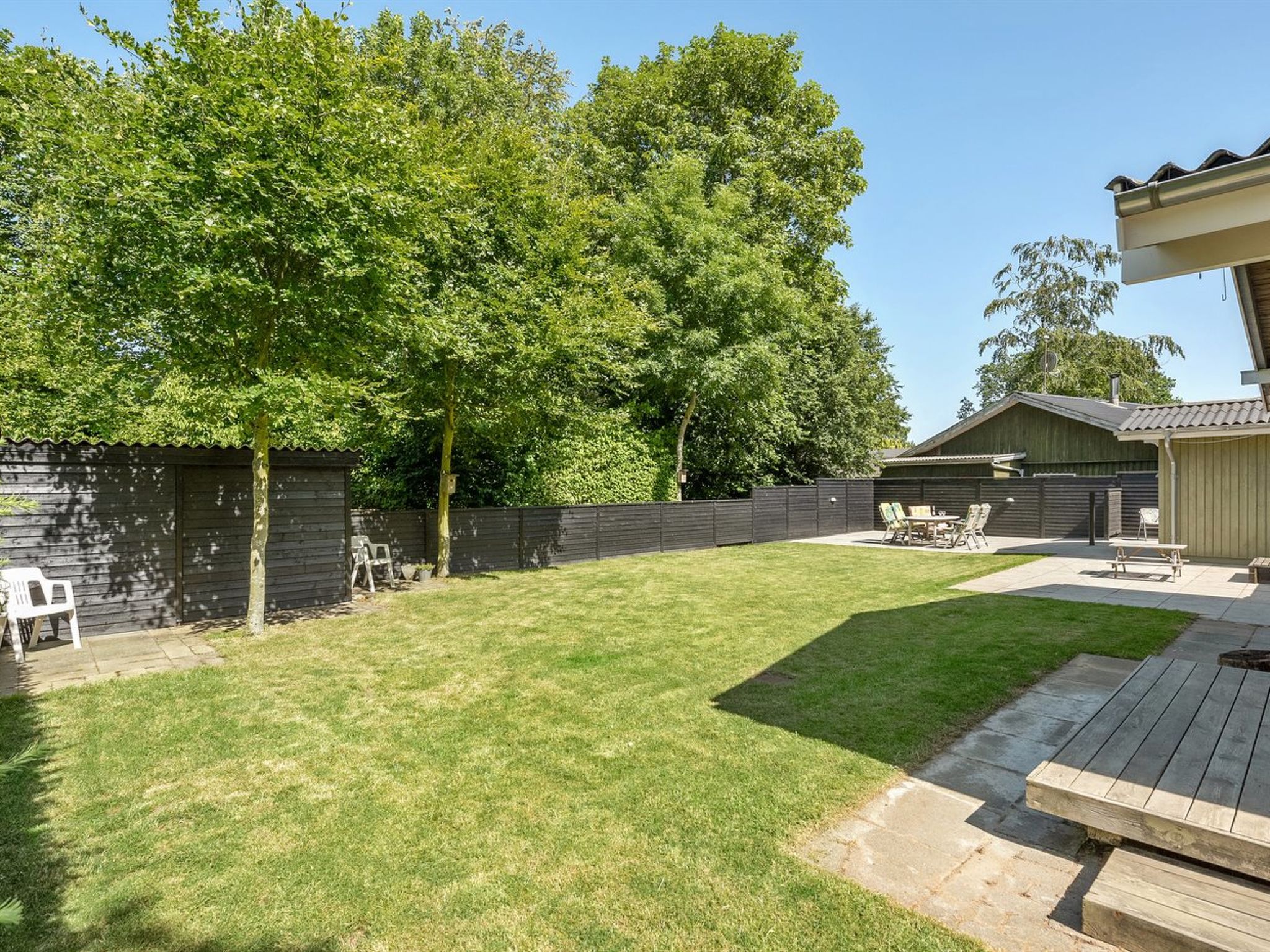 "Eriksine" - 150m from the sea - Buiten