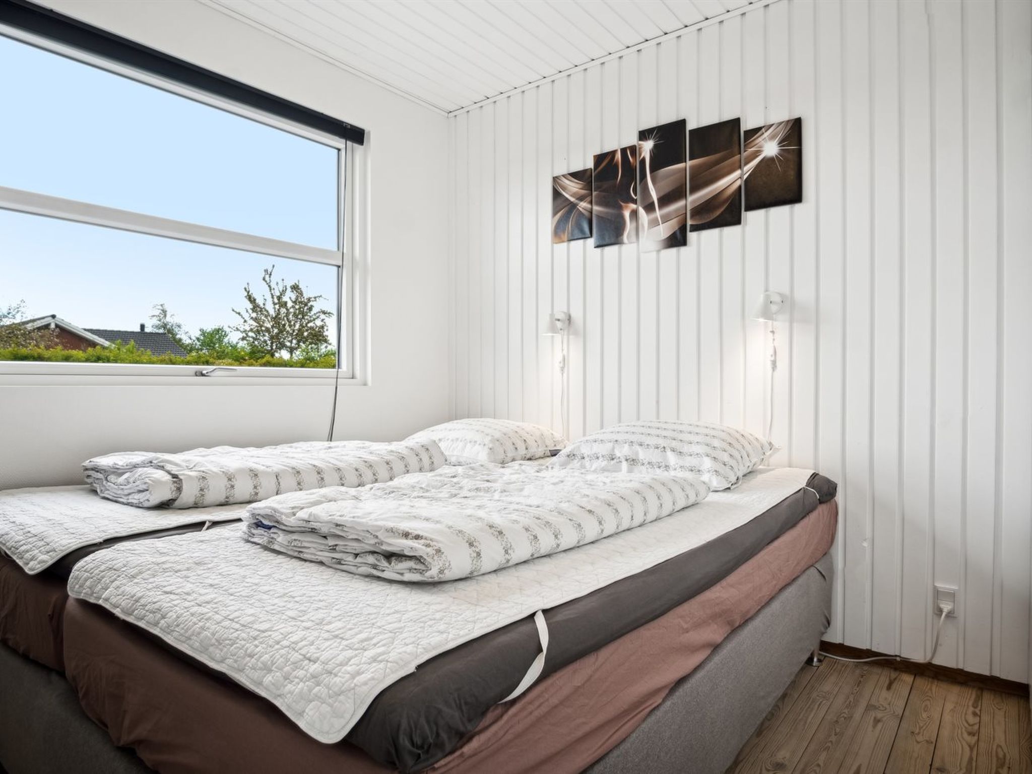 "Elvina" - 200m from the sea - Binnen