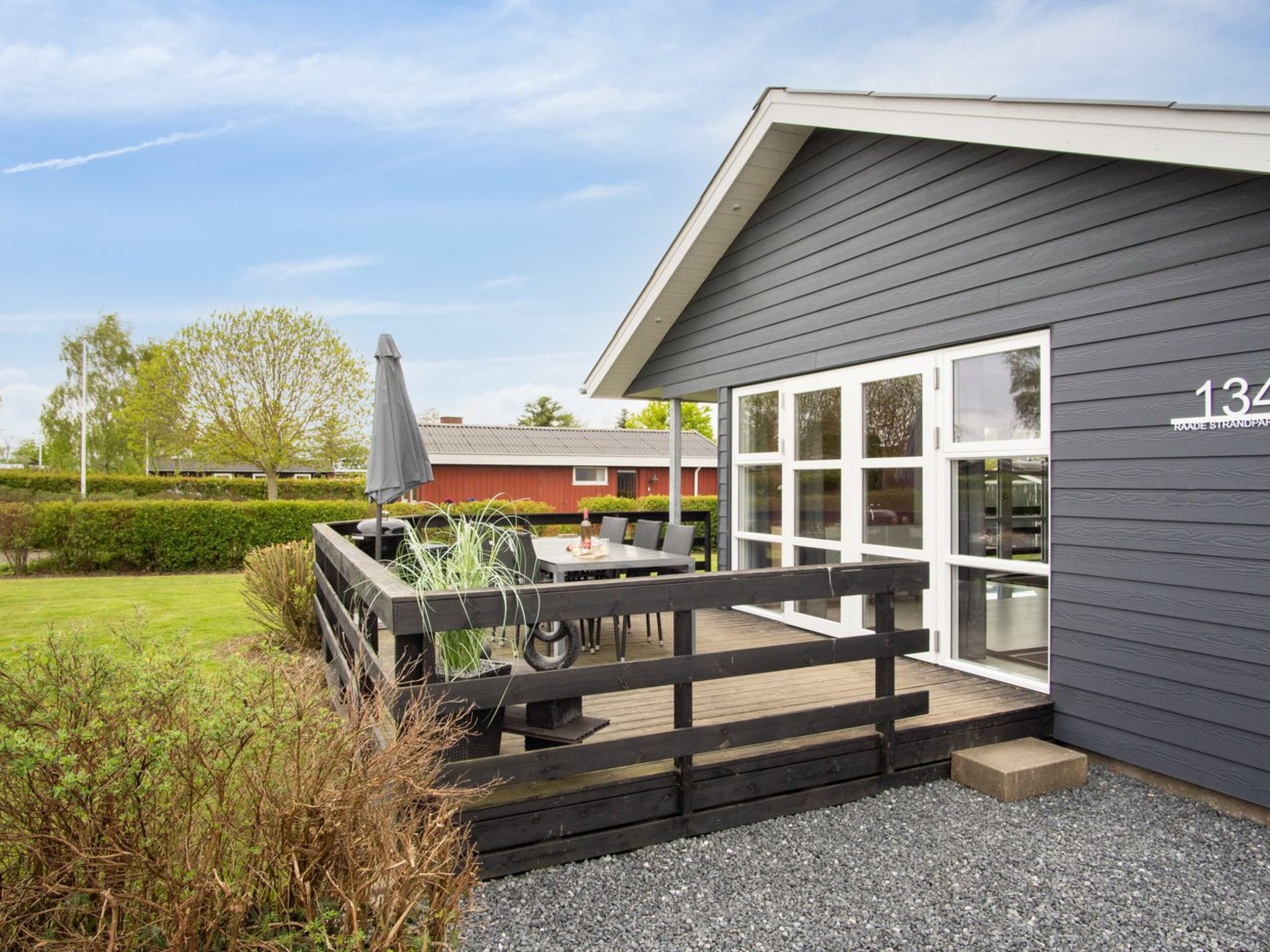 "Elvina" - 200m from the sea - Buiten