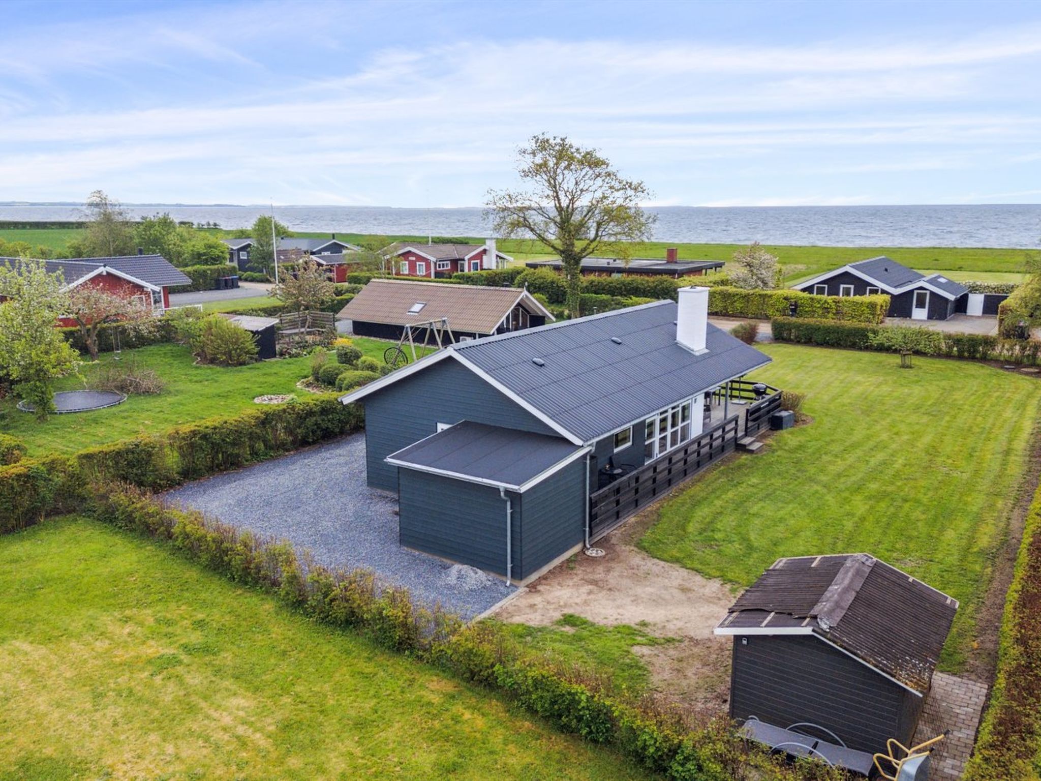 "Elvina" - 200m from the sea - Buiten