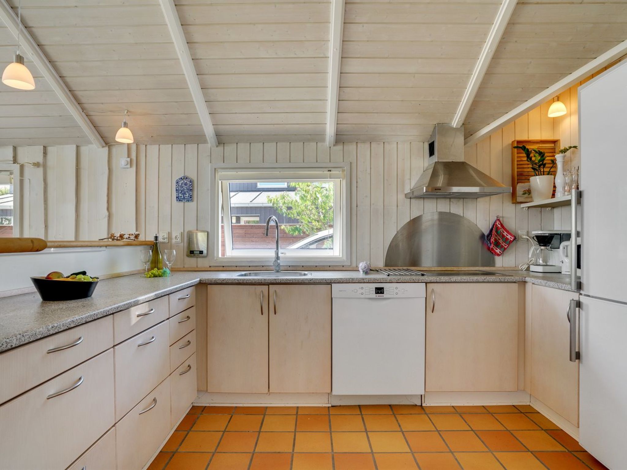 "Kaike" - 100m from the sea - Binnen