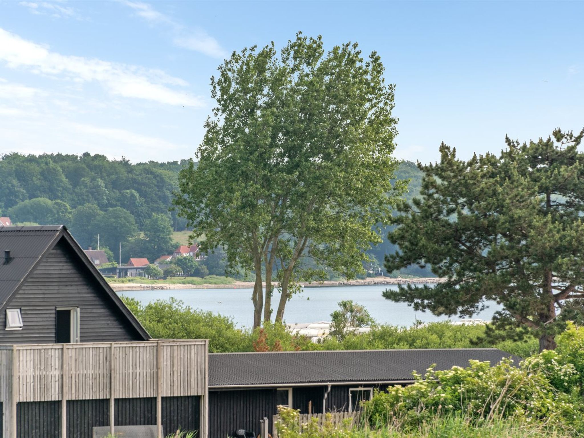 "Ellyn" - 500m from the sea - Buiten