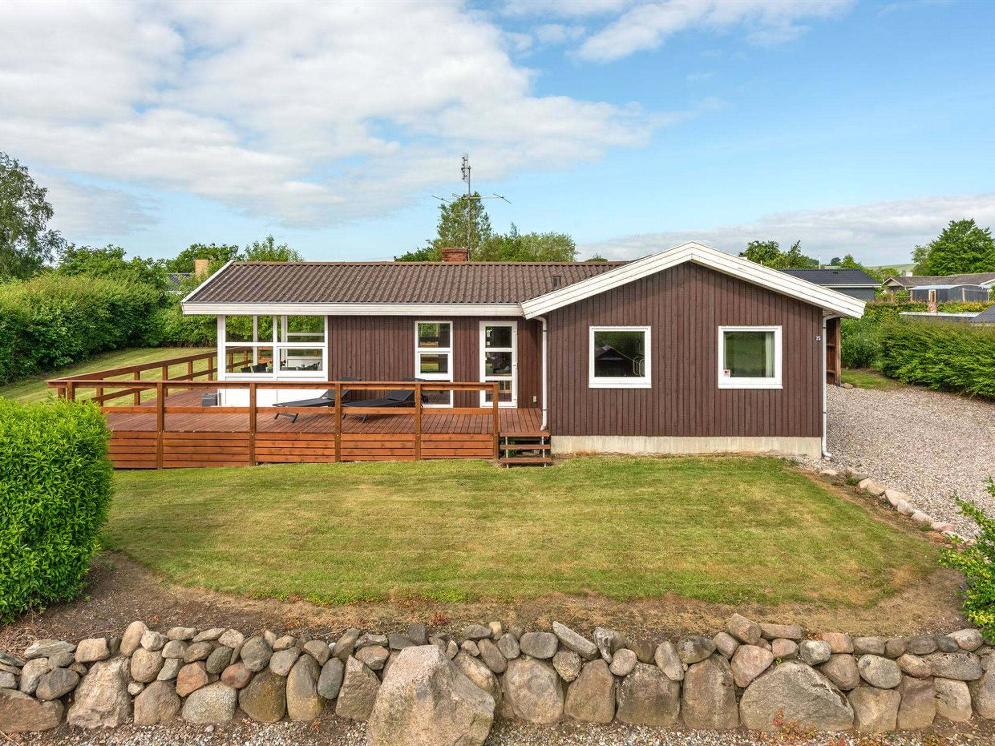 "Ellyn" - 500m from the sea - Buiten