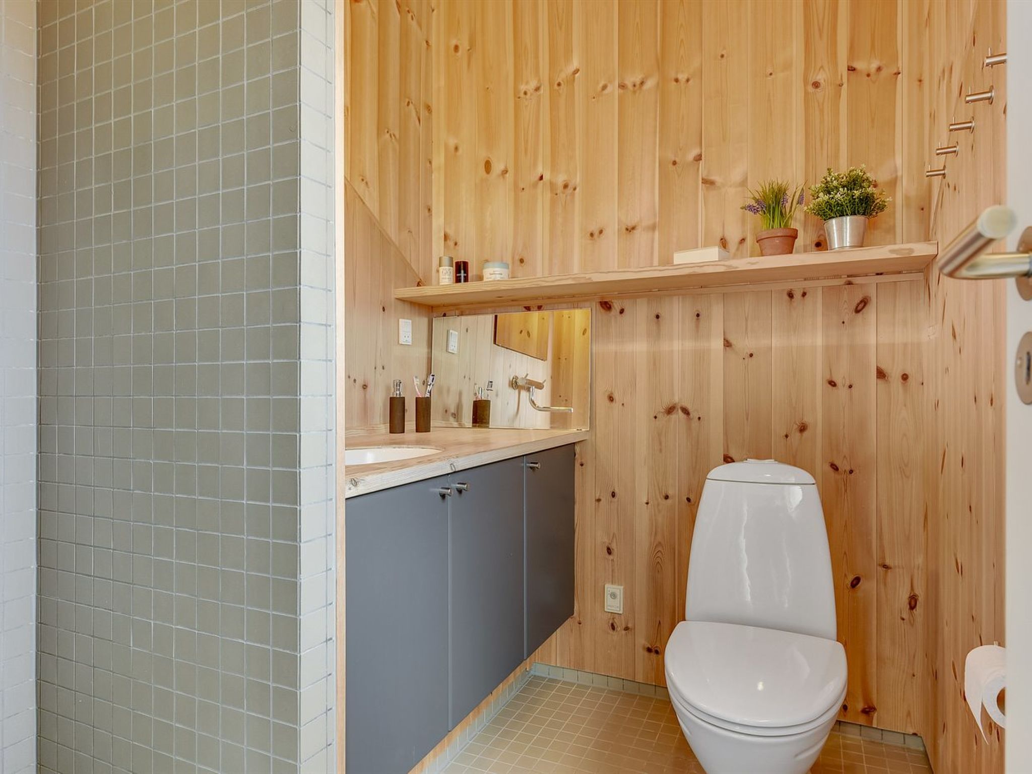 "Erkki" - 500m from the sea-Binnen