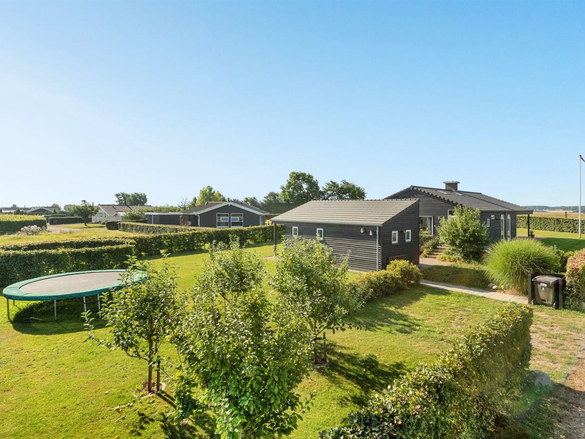 "Myrte" - 500m from the sea - Buiten