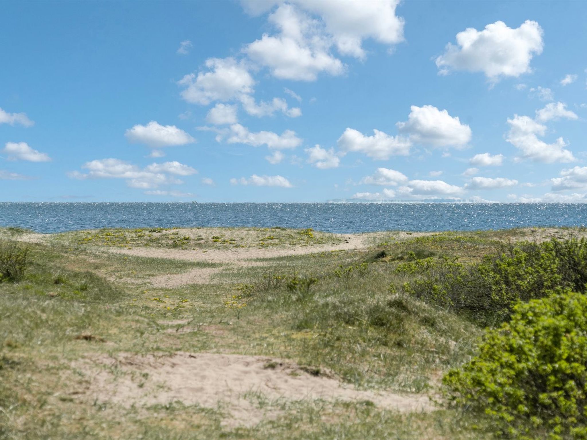 "Asfrith" - 400m from the sea-Buiten
