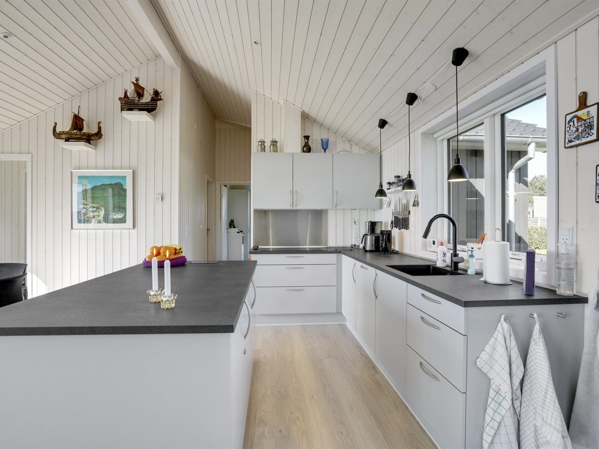 "Lander" - 20m from the sea - Binnen