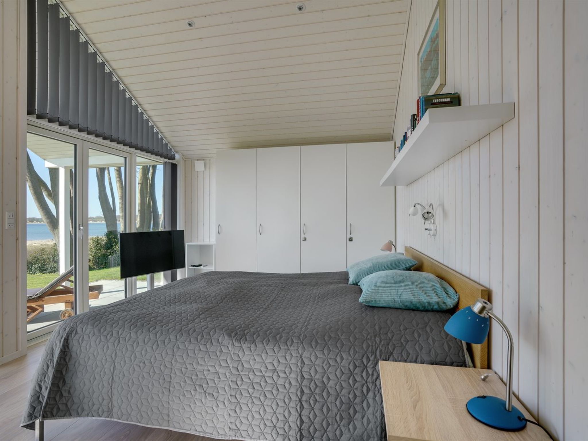 "Lander" - 20m from the sea - Binnen