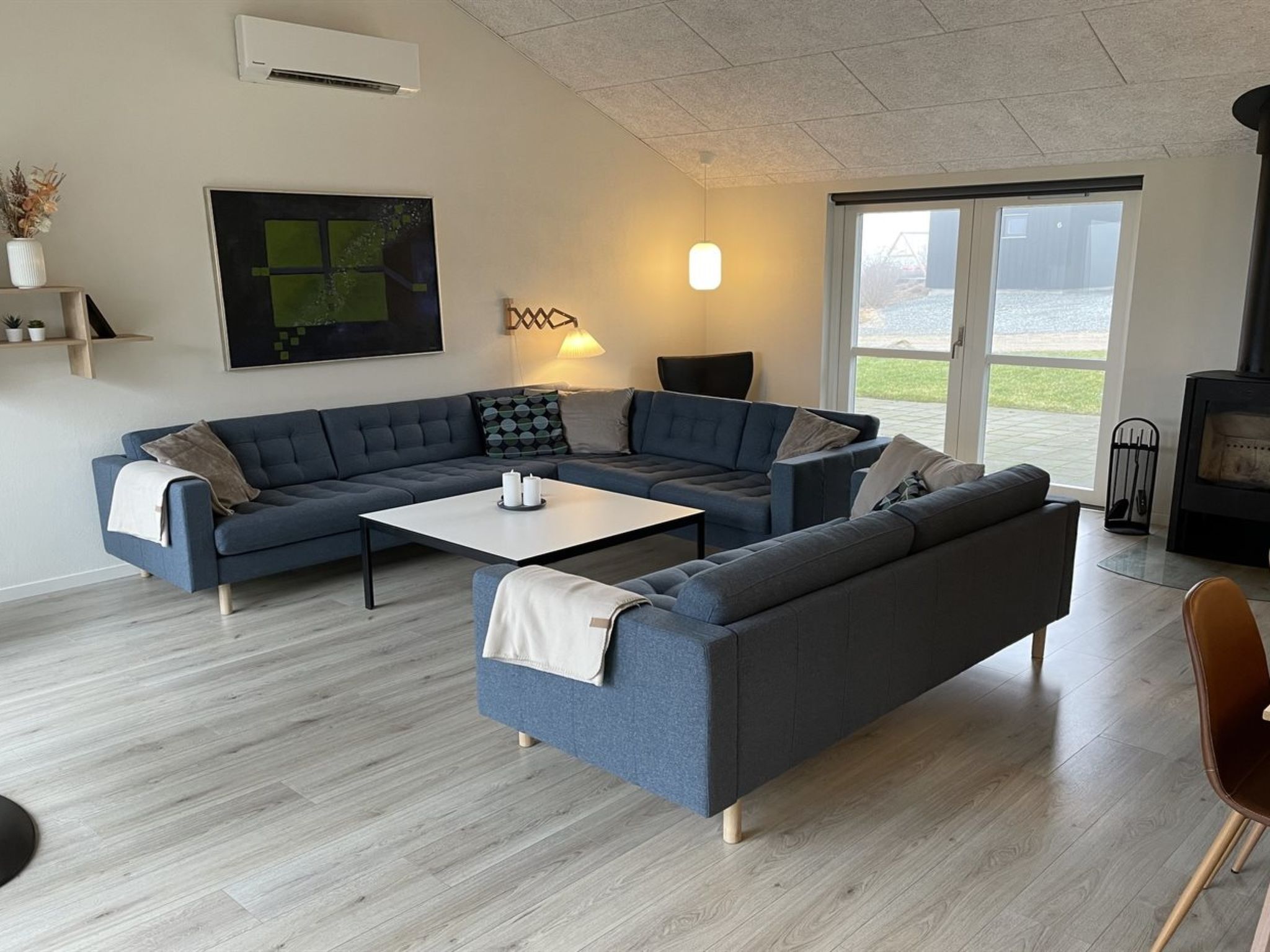 "Yakari" - 300m from the sea