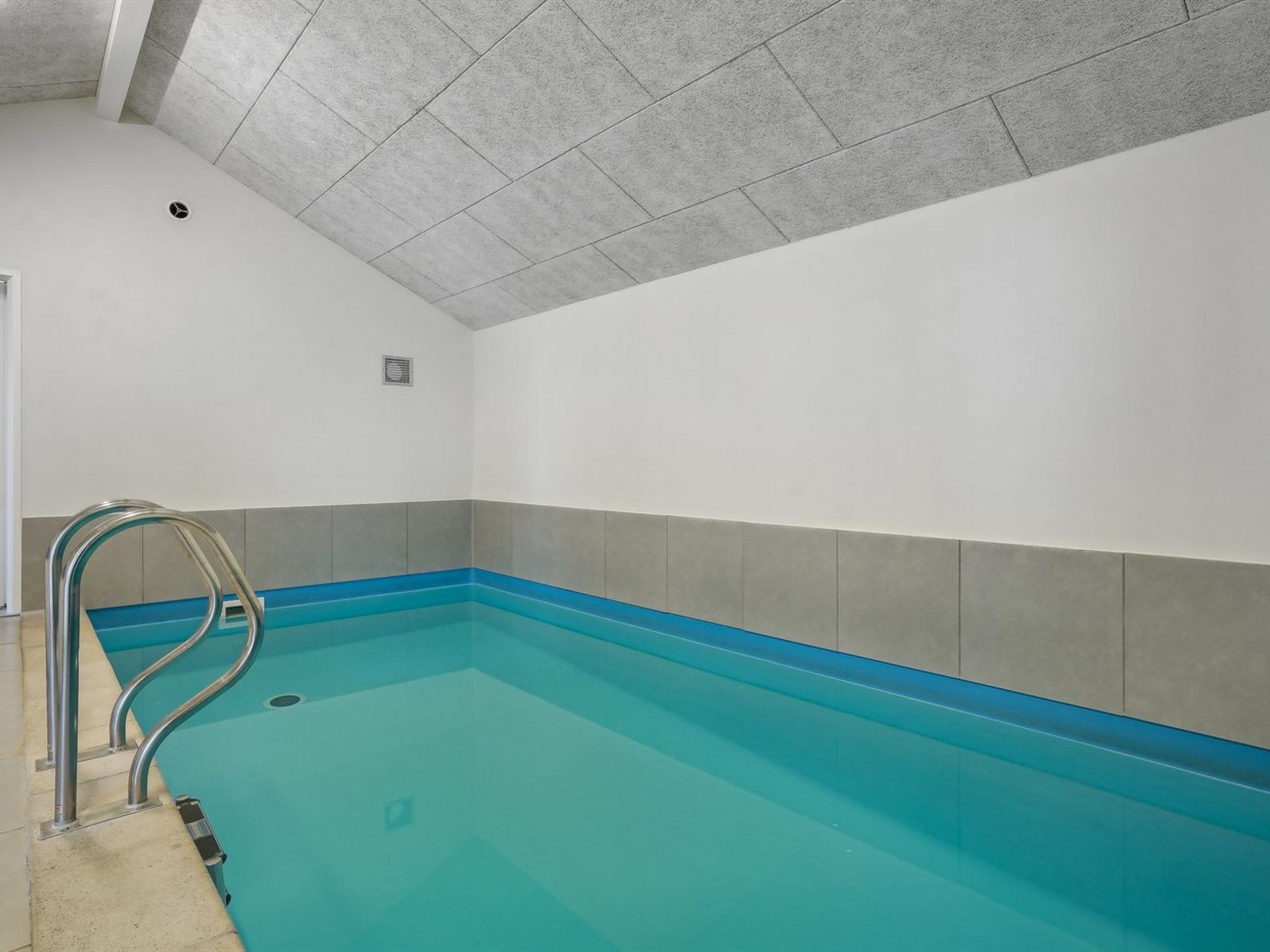 "Tenaya" - 200m from the sea - Buiten