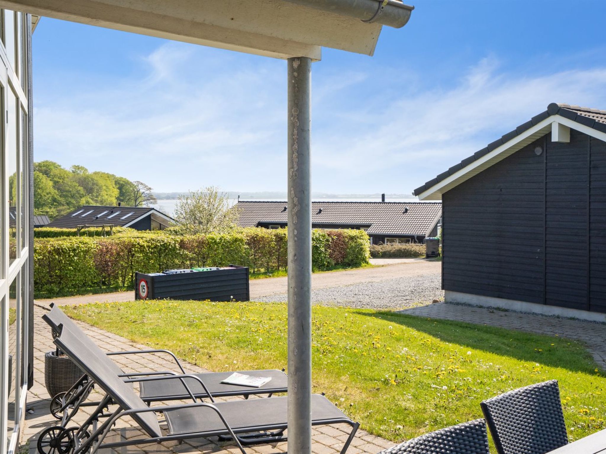 "Tenaya" - 200m from the sea - Buiten