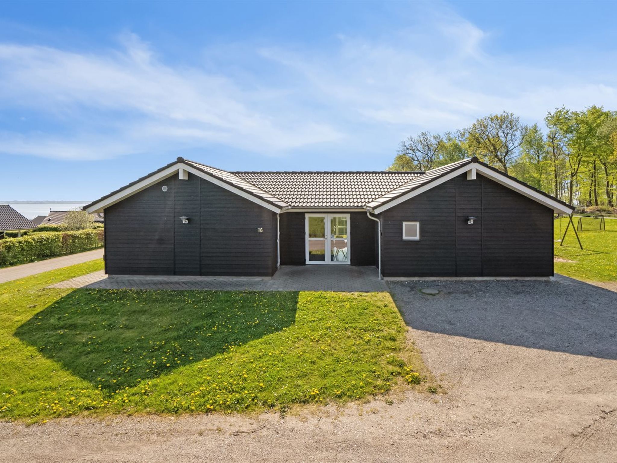 "Tenaya" - 200m from the sea - Buiten