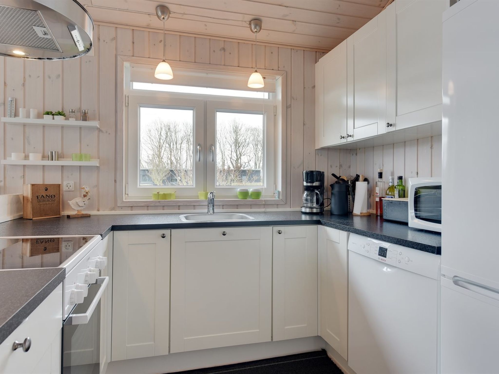 "Darja" - 300m from the sea - Binnen