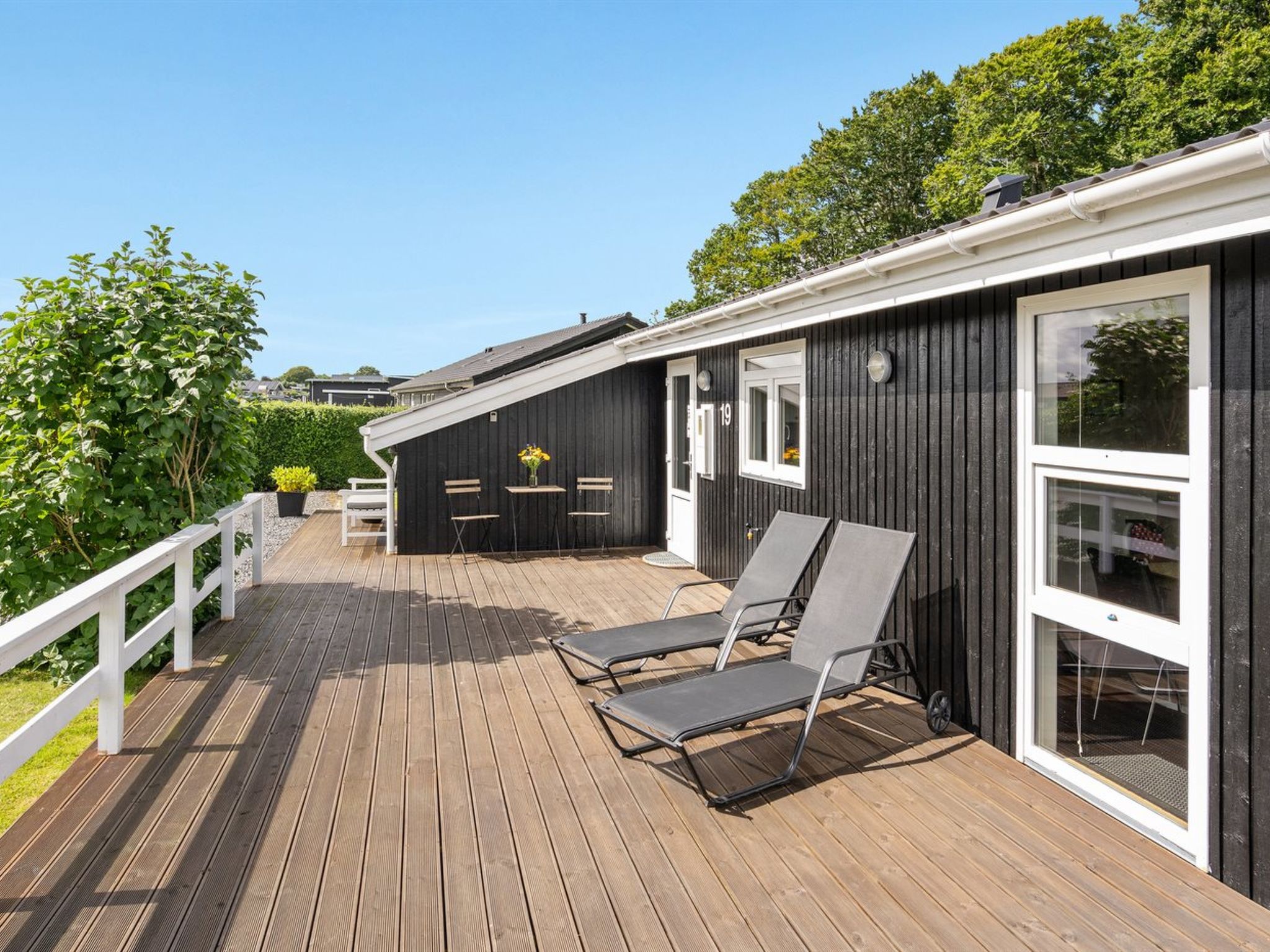 "Darja" - 300m from the sea - Buiten