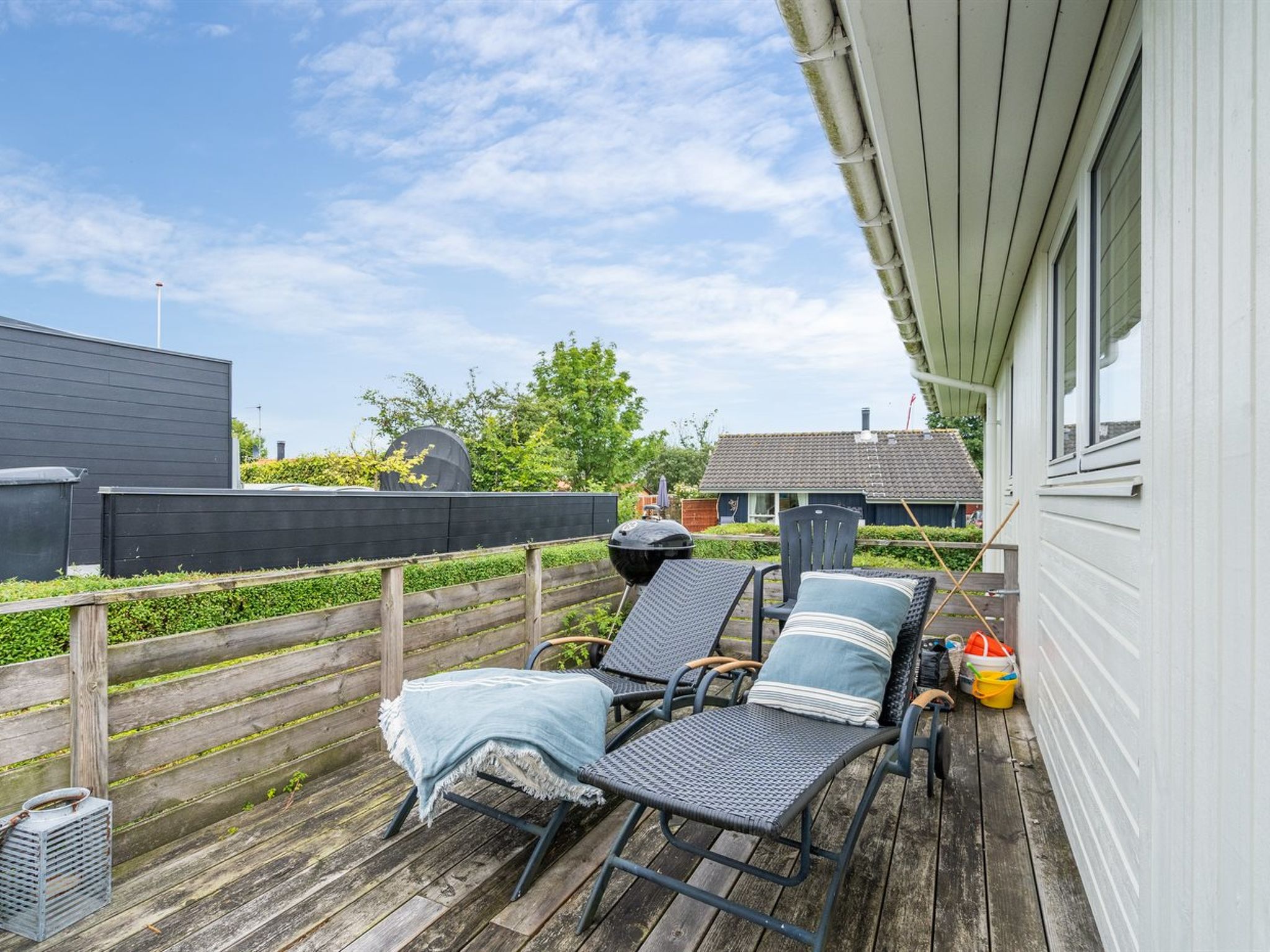 "Liutulf" - 40m from the sea - Buiten