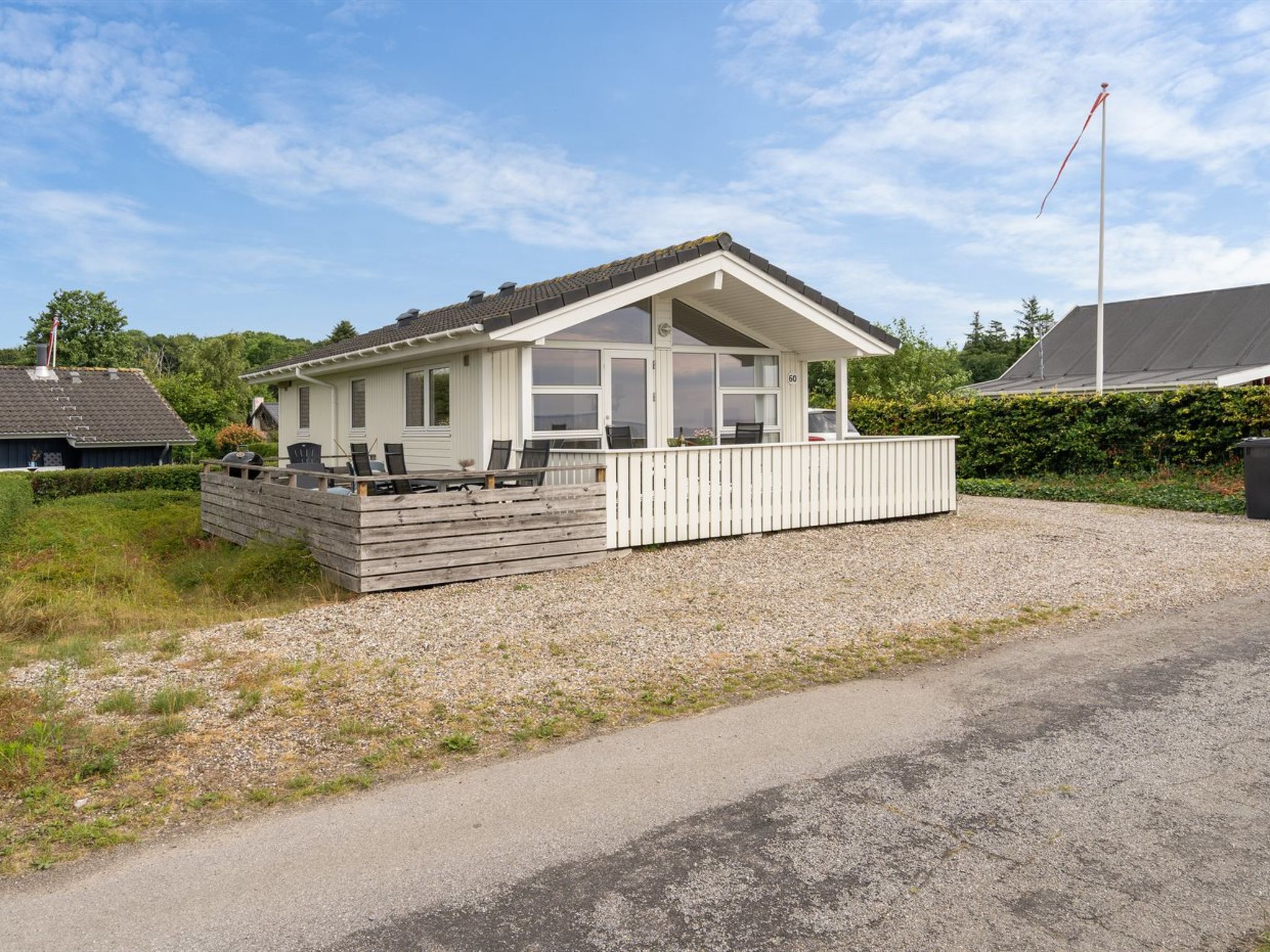 "Liutulf" - 40m from the sea - Buiten