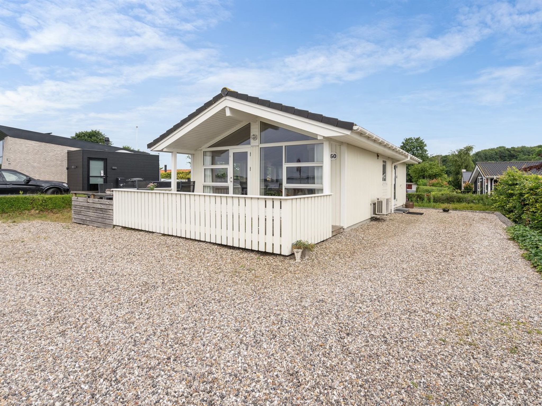 "Liutulf" - 40m from the sea - Buiten