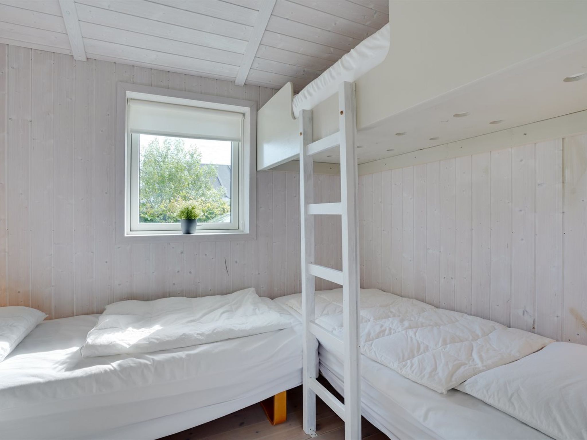 "Liutulf" - 40m from the sea-Binnen