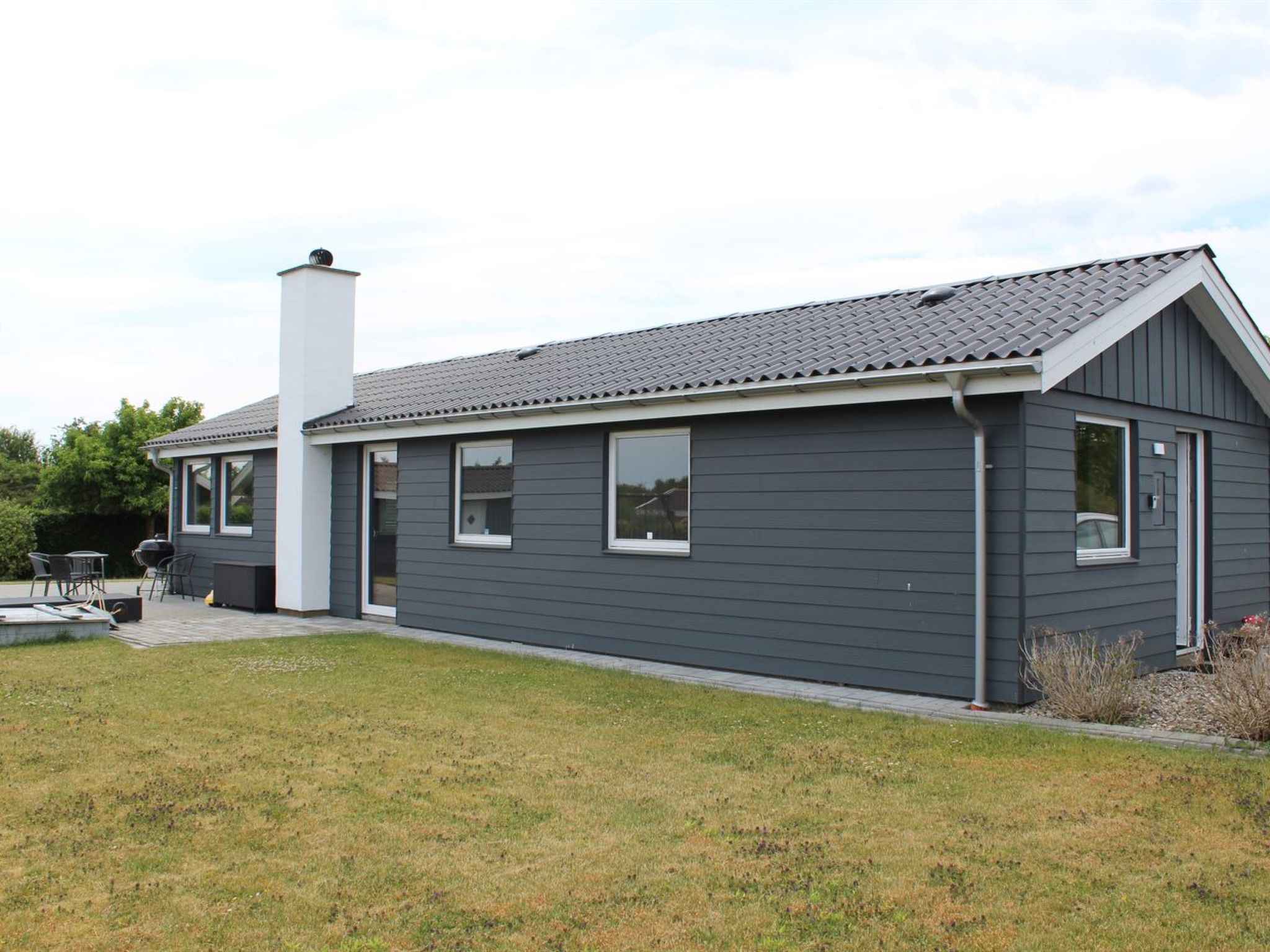 "Jannik" - 300m from the sea-Buiten