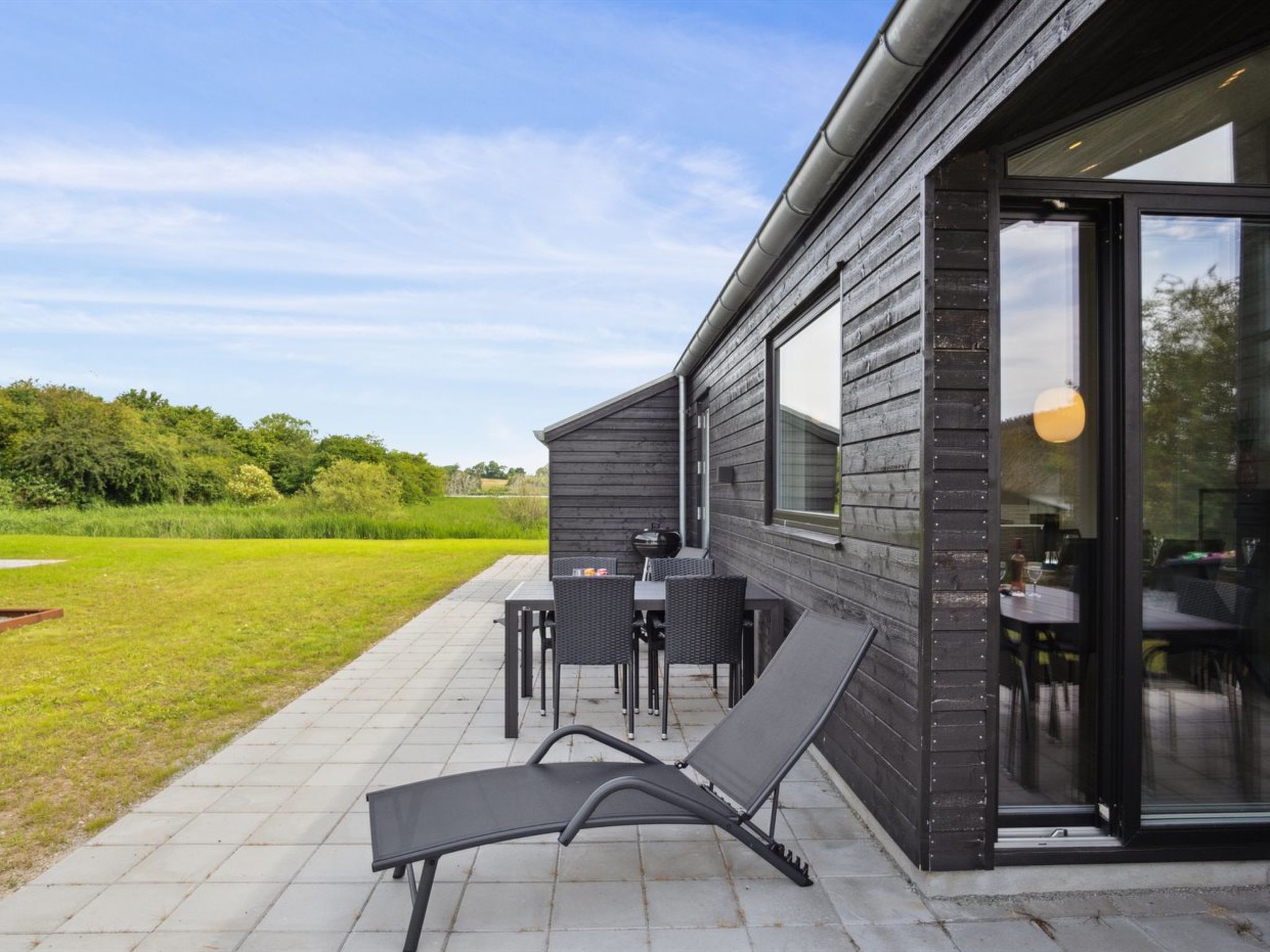 "Henryk" - 75m from the sea - Buiten