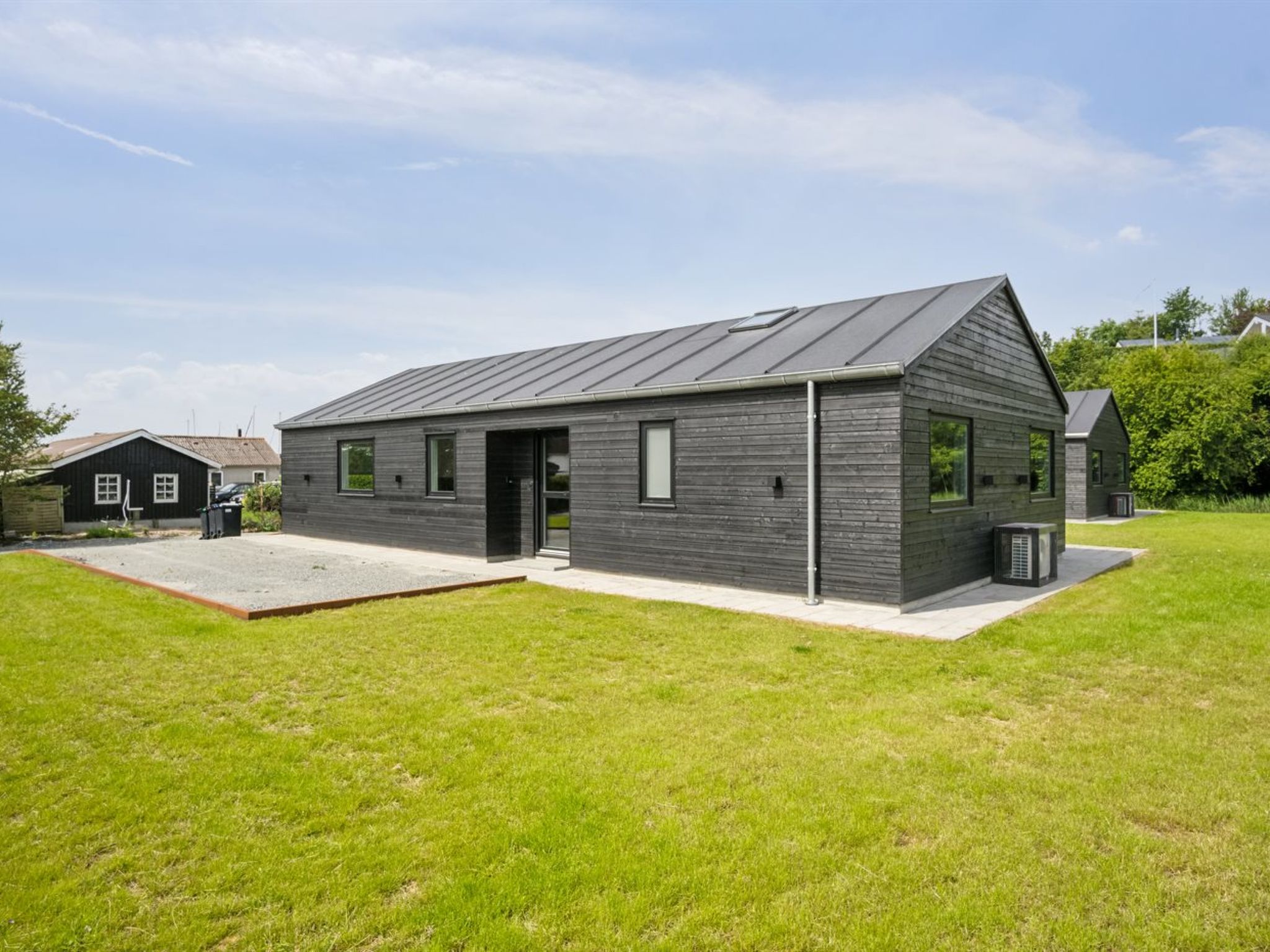 "Henryk" - 75m from the sea - Buiten