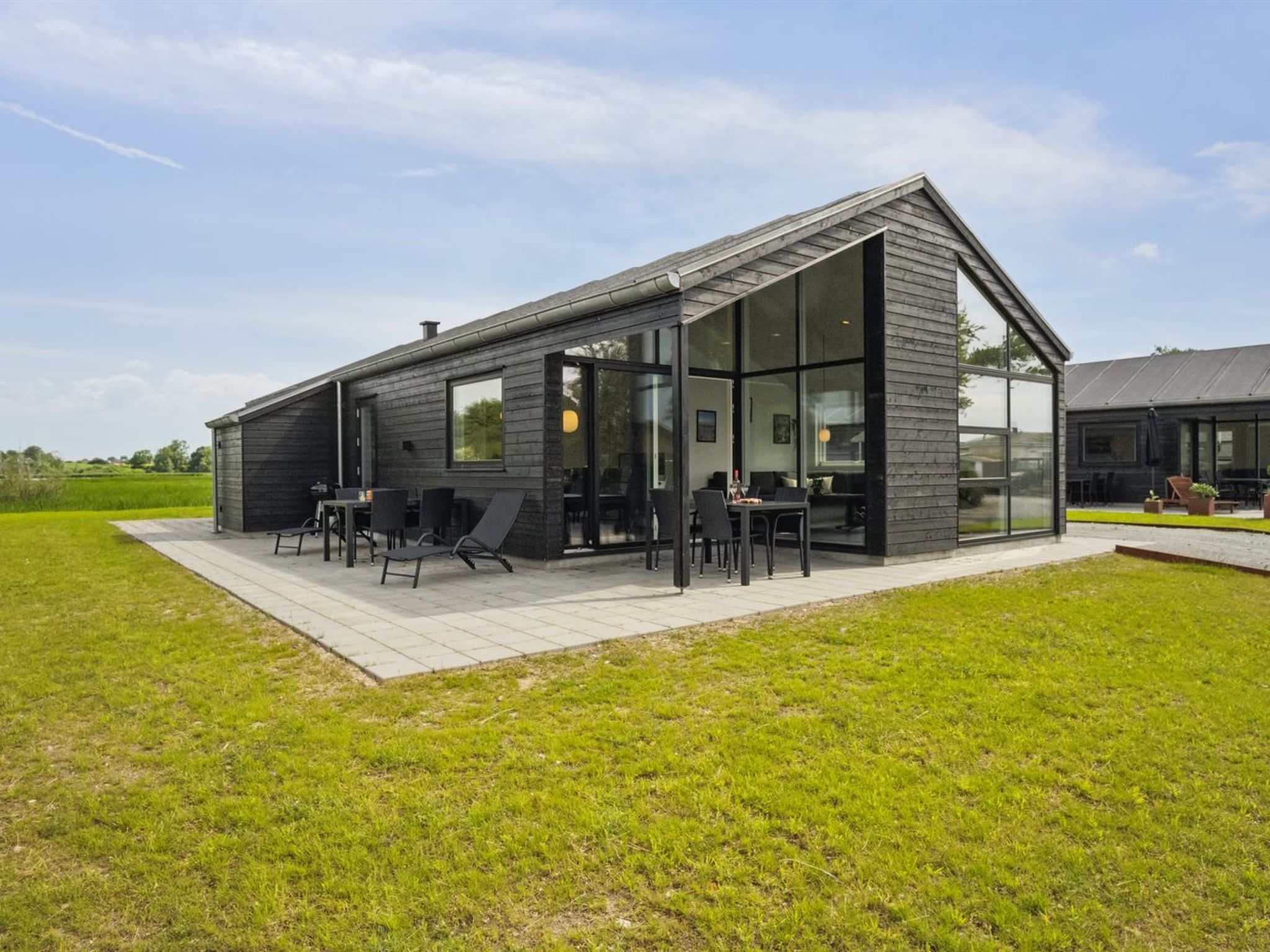 "Henryk" - 75m from the sea - Buiten