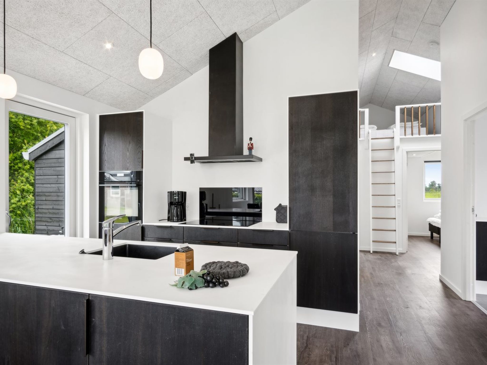 "Stygg" - 75m from the sea - Binnen