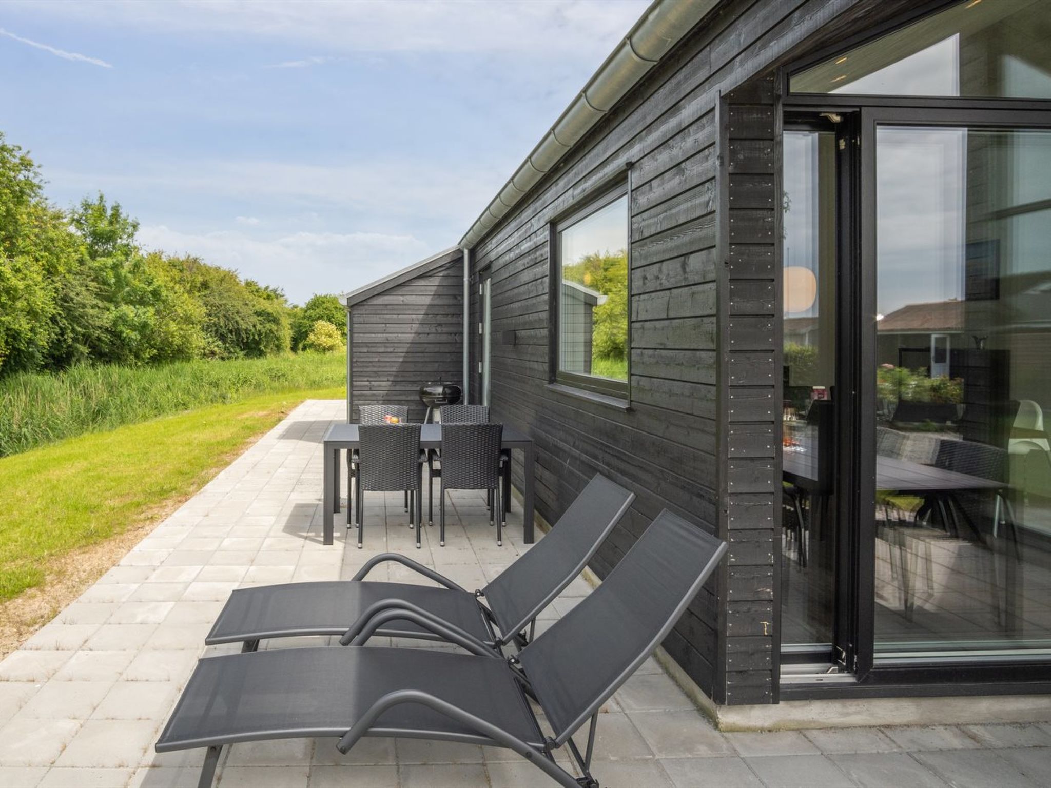 "Stygg" - 75m from the sea - Buiten