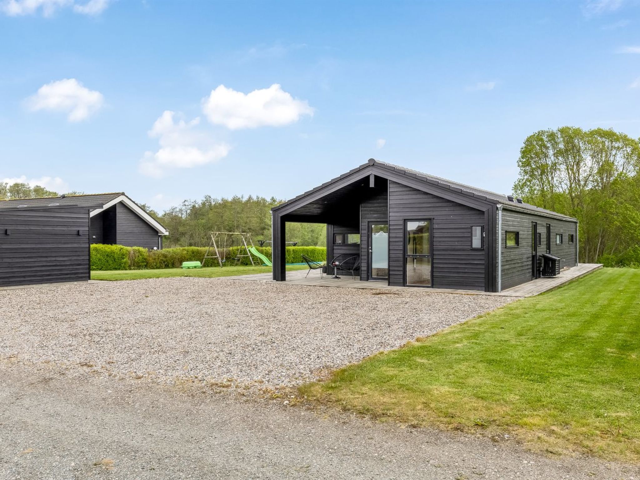 "Ehmi" - 750m from the sea