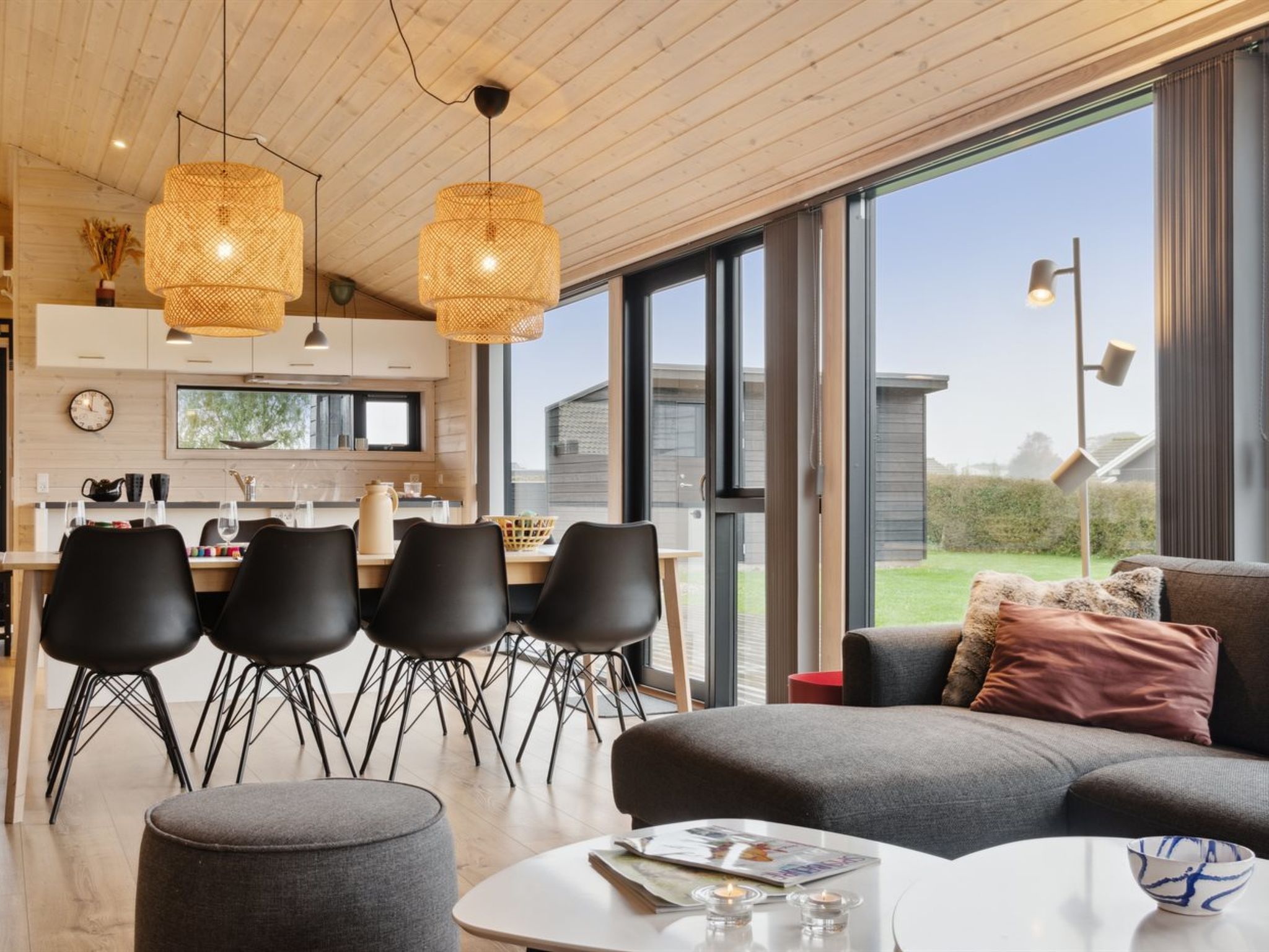"Ehmi" - 750m from the sea - Binnen