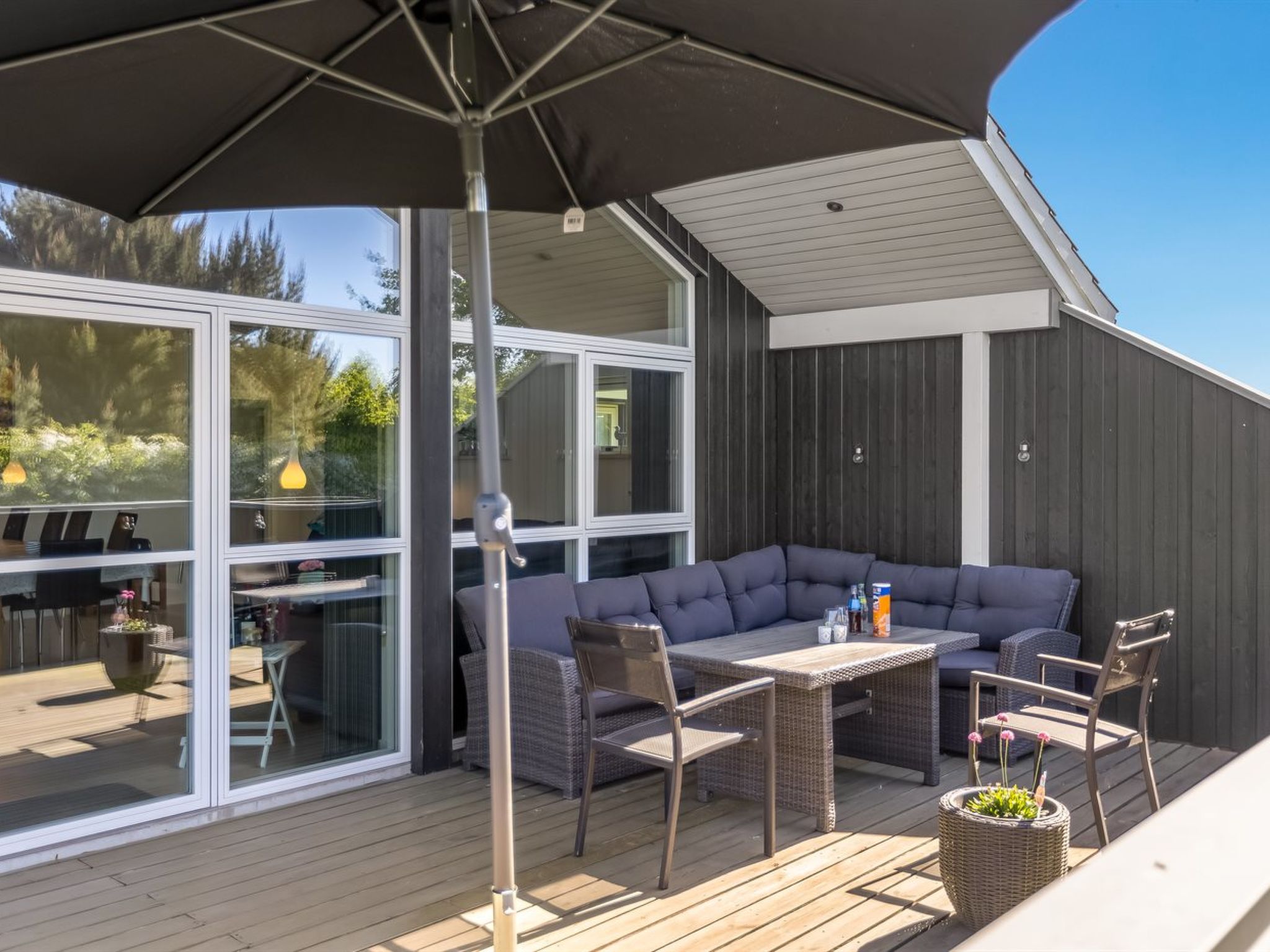 "Delko" - 650m from the sea - Buiten