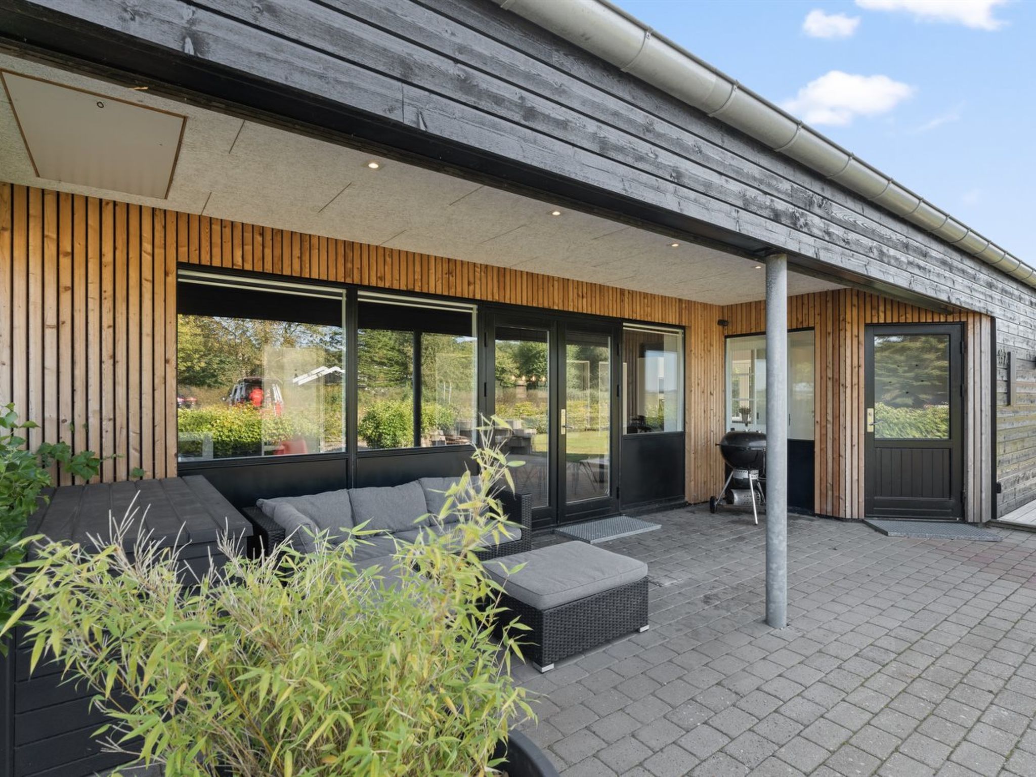 "Harri" - 400m from the sea-Outside