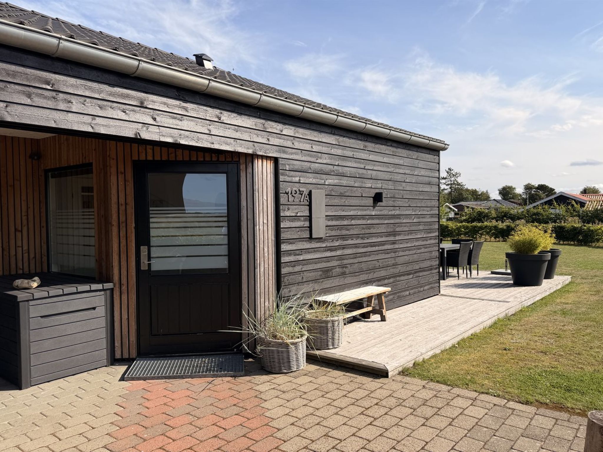 "Harri" - 400m from the sea - Outside