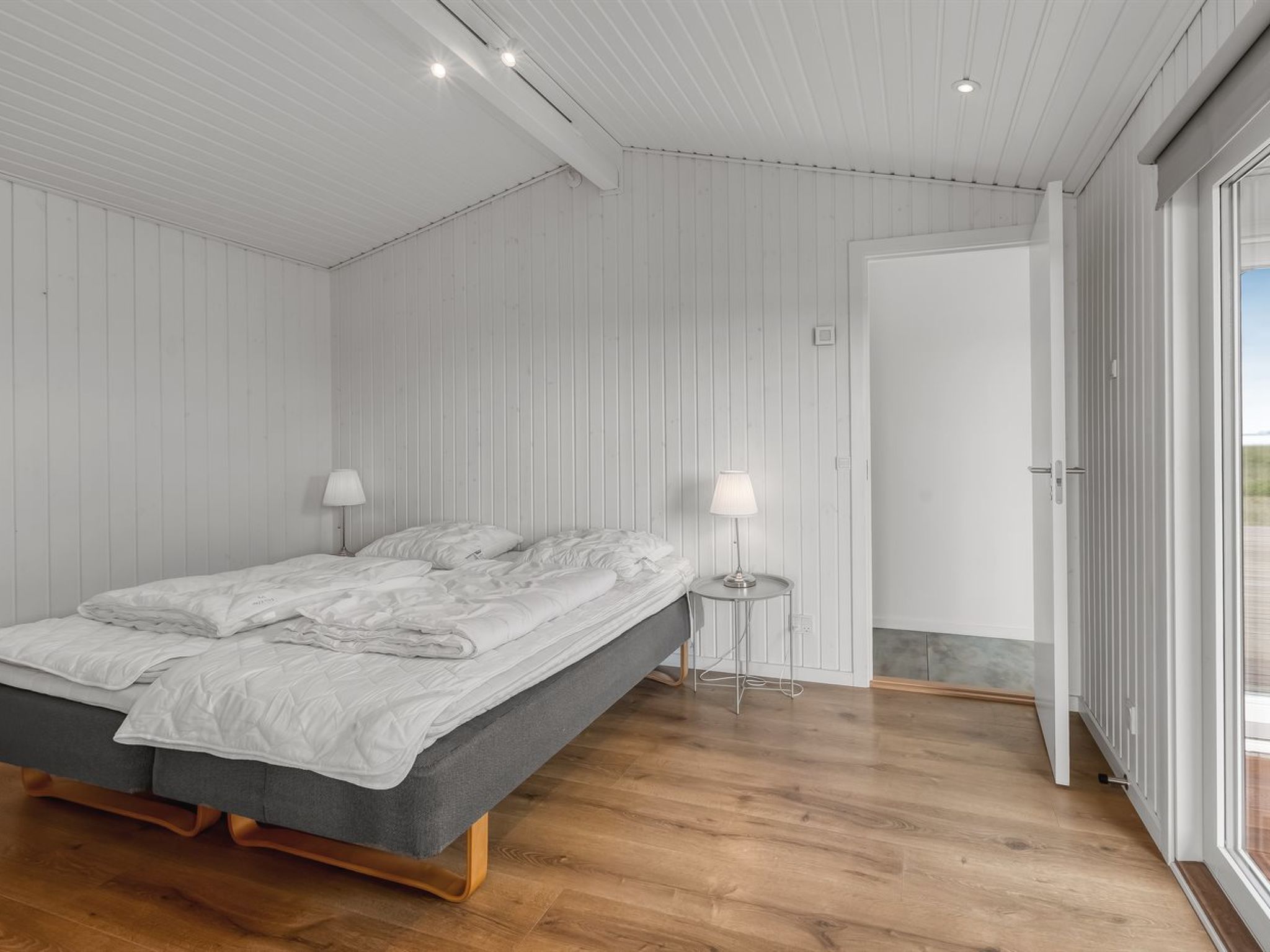 "Xaverius" - 30m from the sea - Binnen