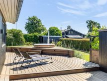 Tecumseh: Vrijstaand huis op 300m van de zee met whirlpool en open haard - thumbnail 5
