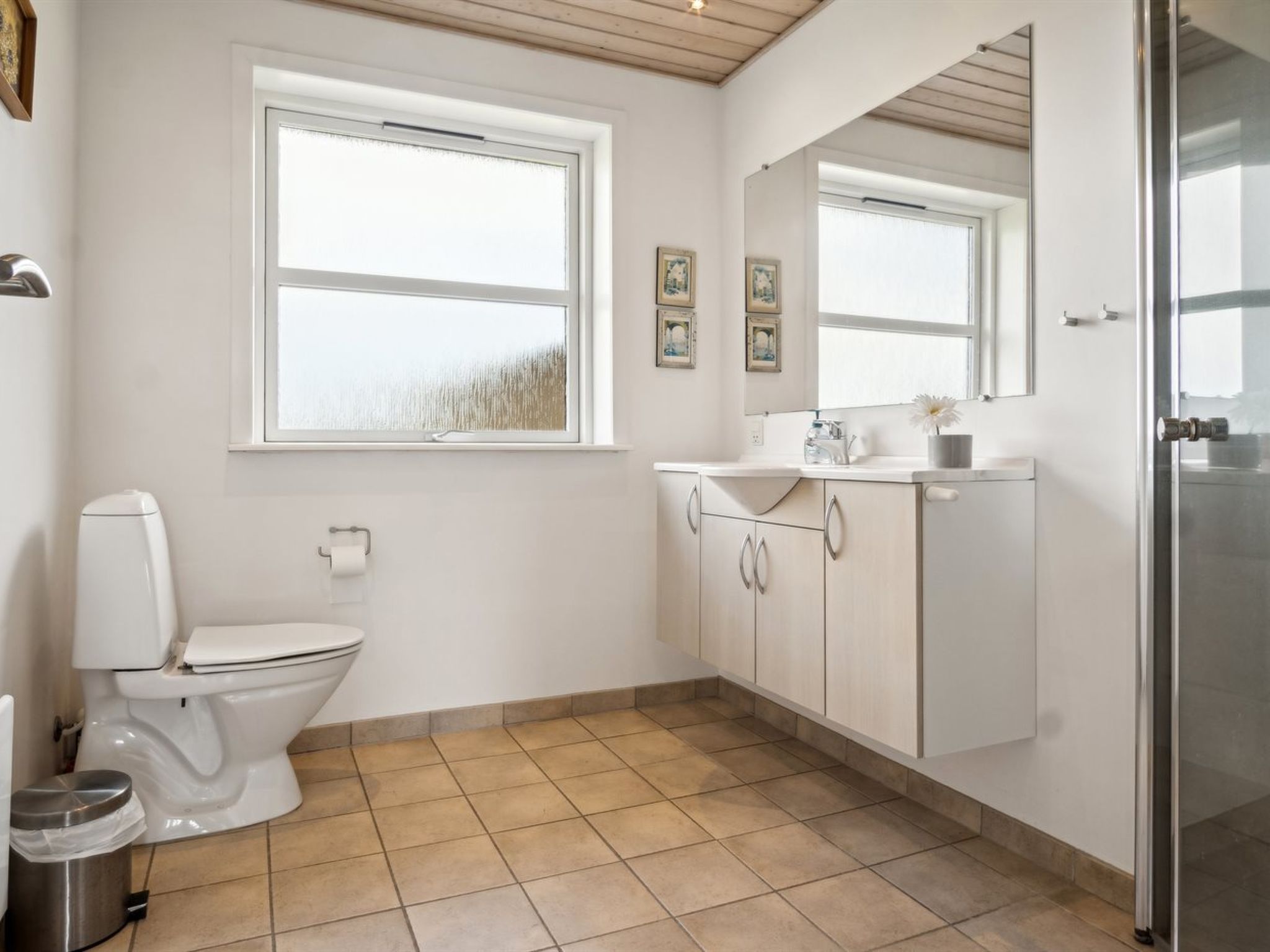 "Neno" - 100m from the sea-Binnen