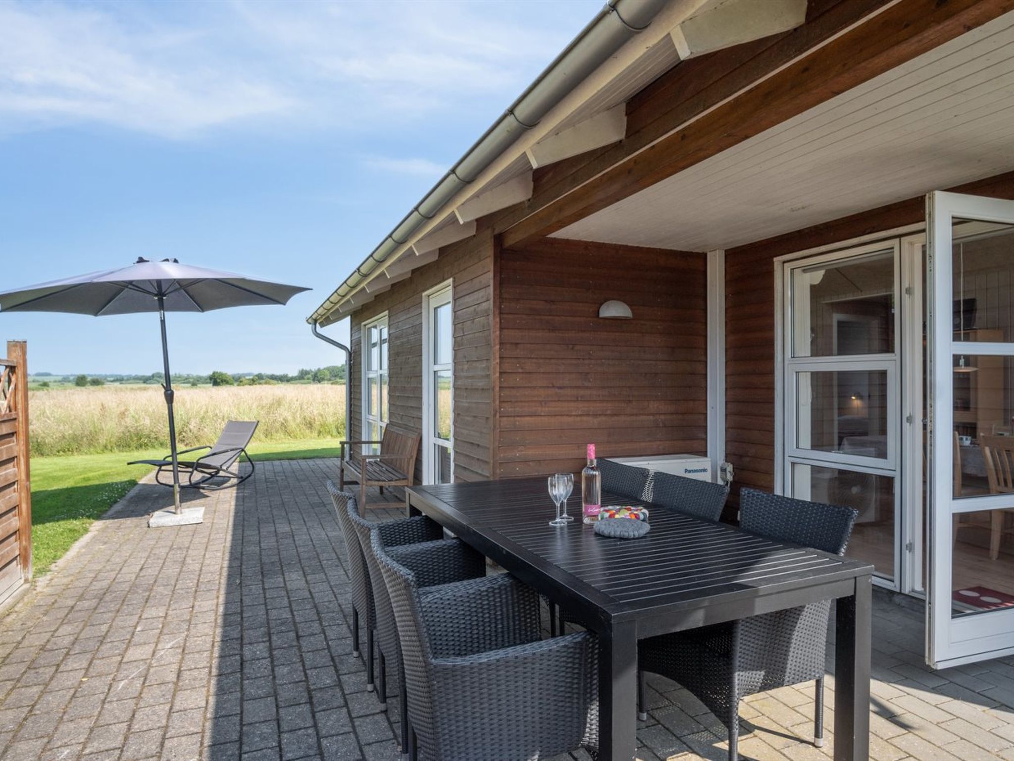 "Neno" - 100m from the sea - Buiten