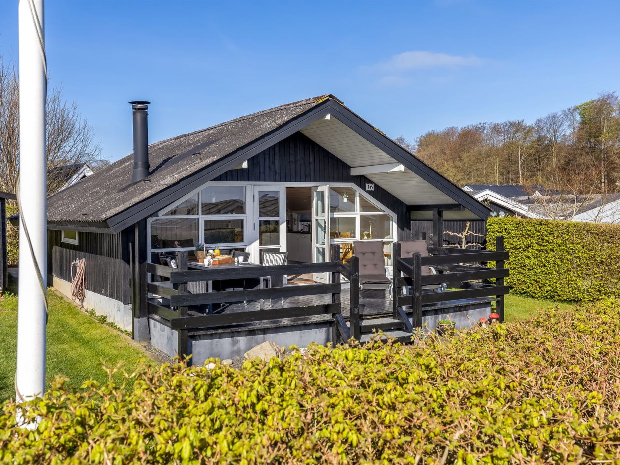 "Uuno" - 200m from the sea - Buiten
