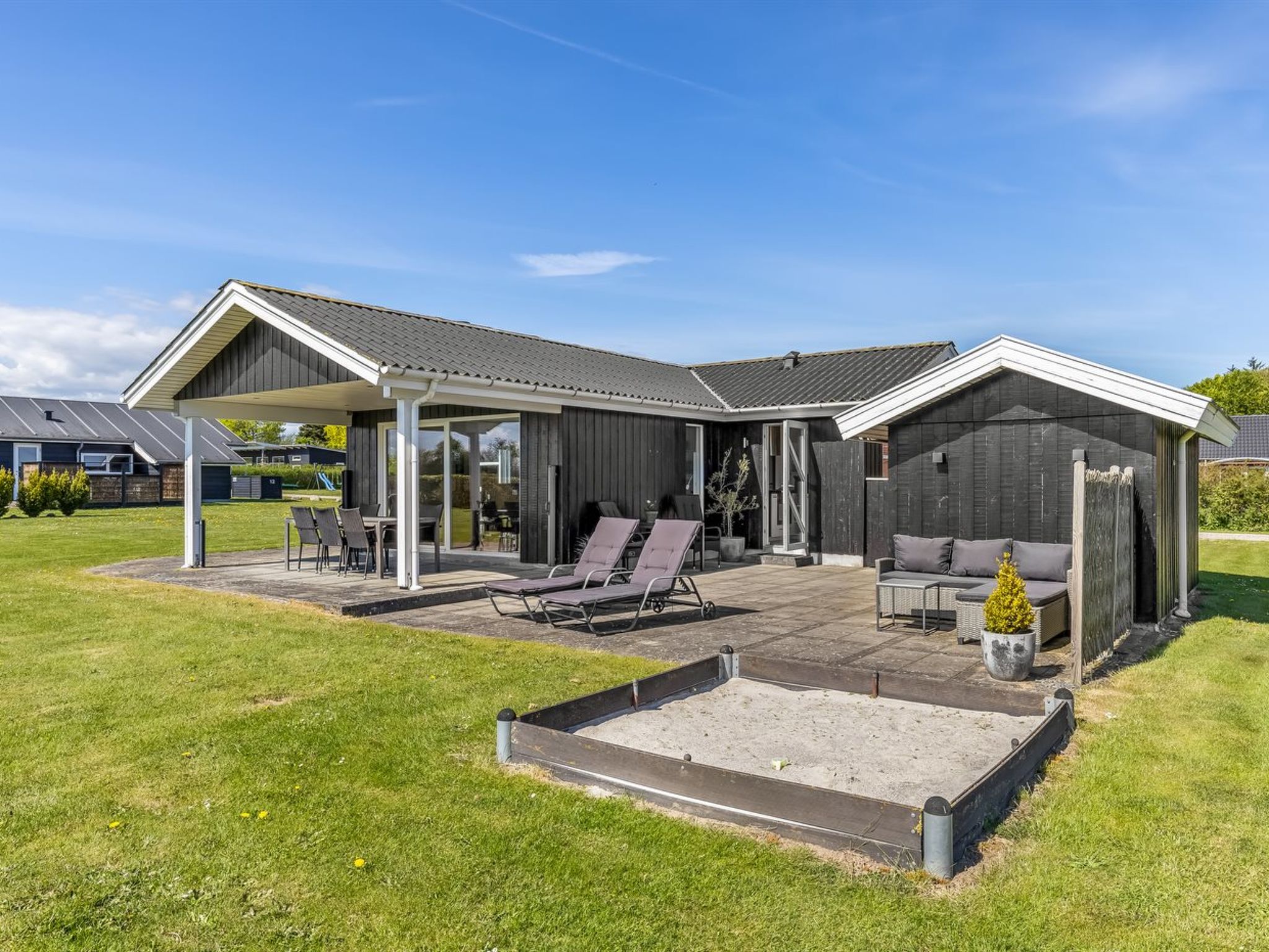 "Susianna" - 550m from the sea - Buiten