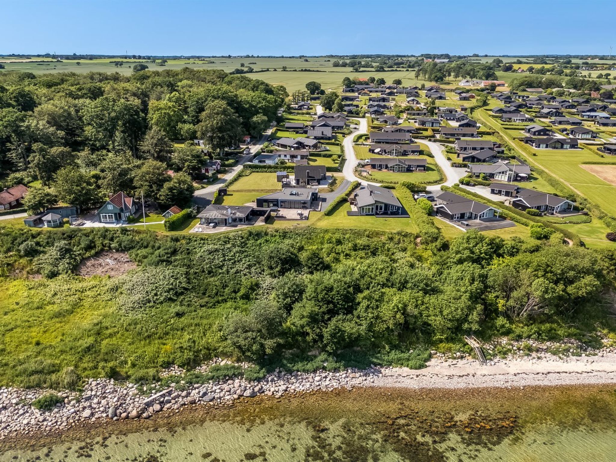 "Andriette" - 50m from the sea - Outside