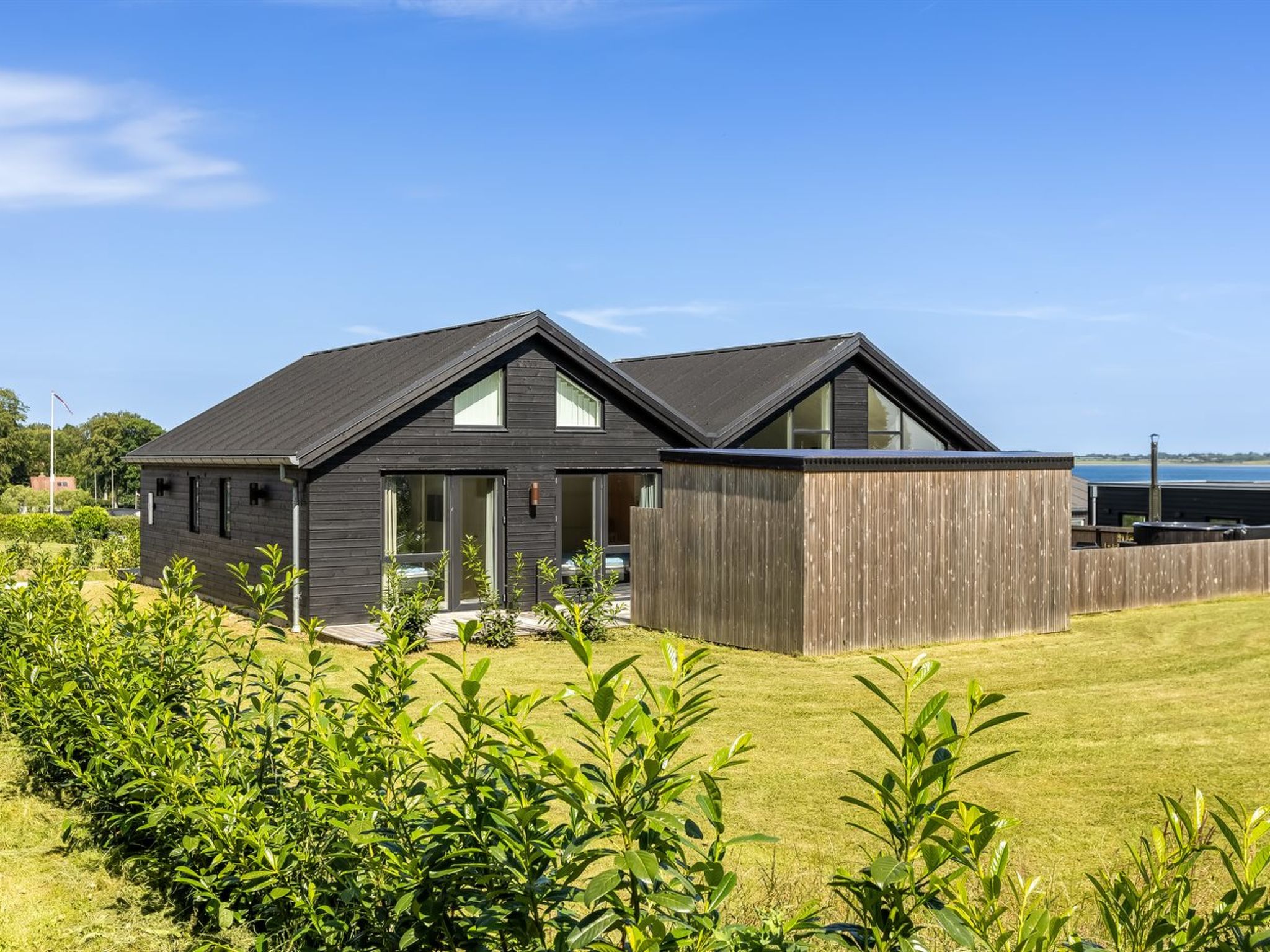 "Andriette" - 50m from the sea - Outside