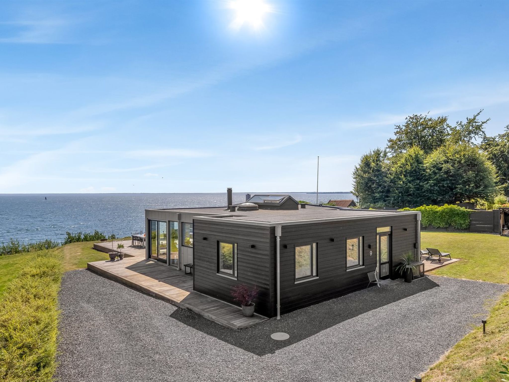 "Lin" - 80m from the sea