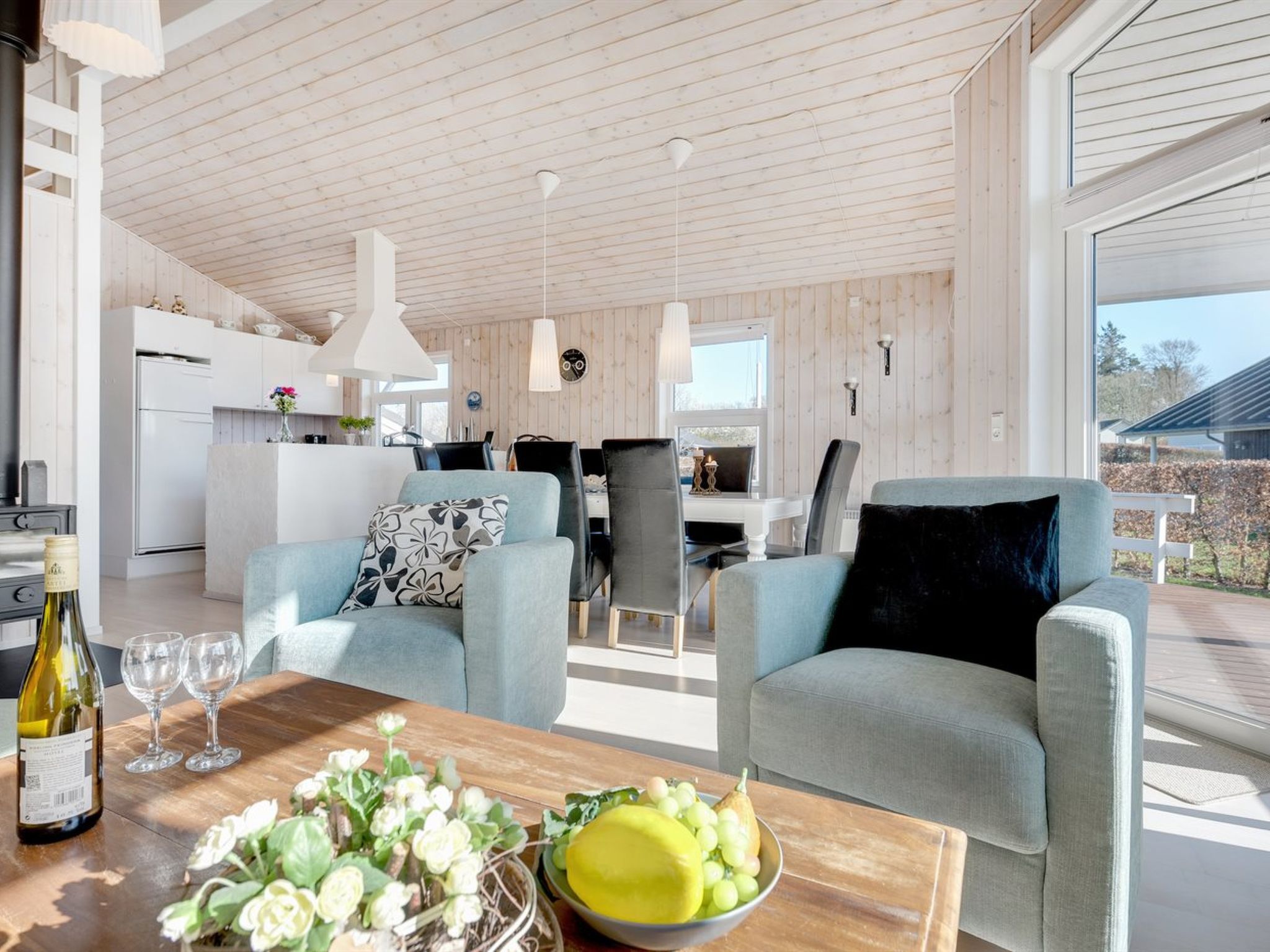"Enja" - 150m from the sea - Binnen