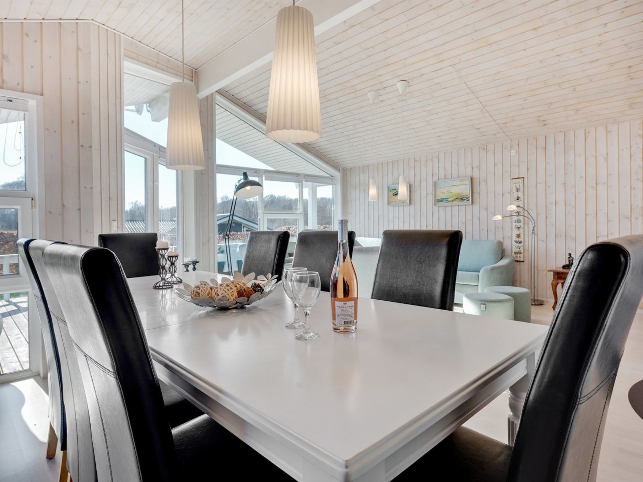 "Enja" - 150m from the sea - Binnen