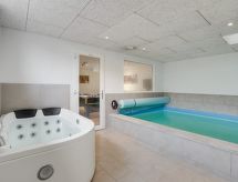 Strandvilla Cara: Ruim vakantiehuis voor 12 personen op 200 meter van de zee in Aabenraa - thumbnail 1