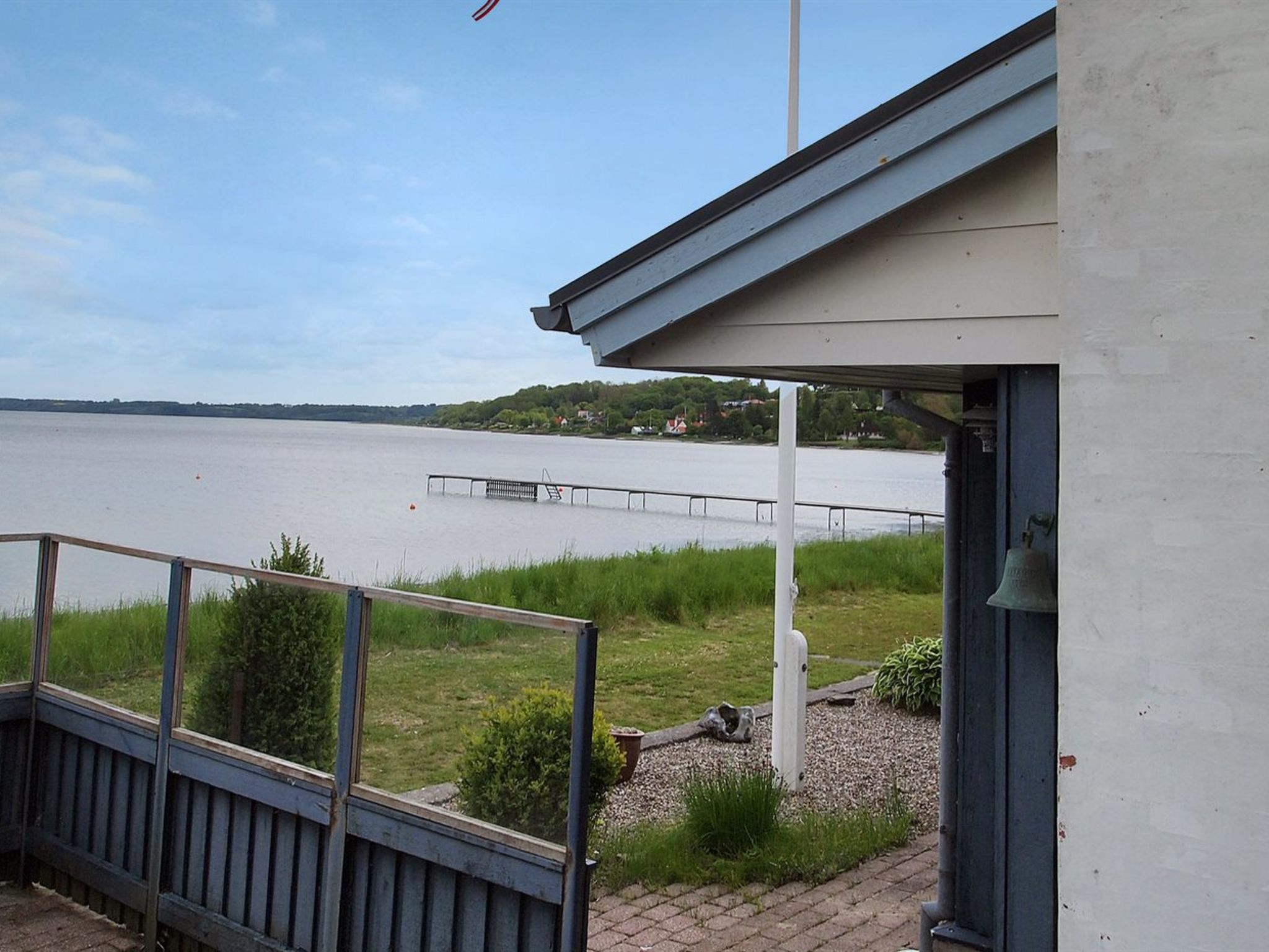 "Udder" - 50m to the fjord - Buiten